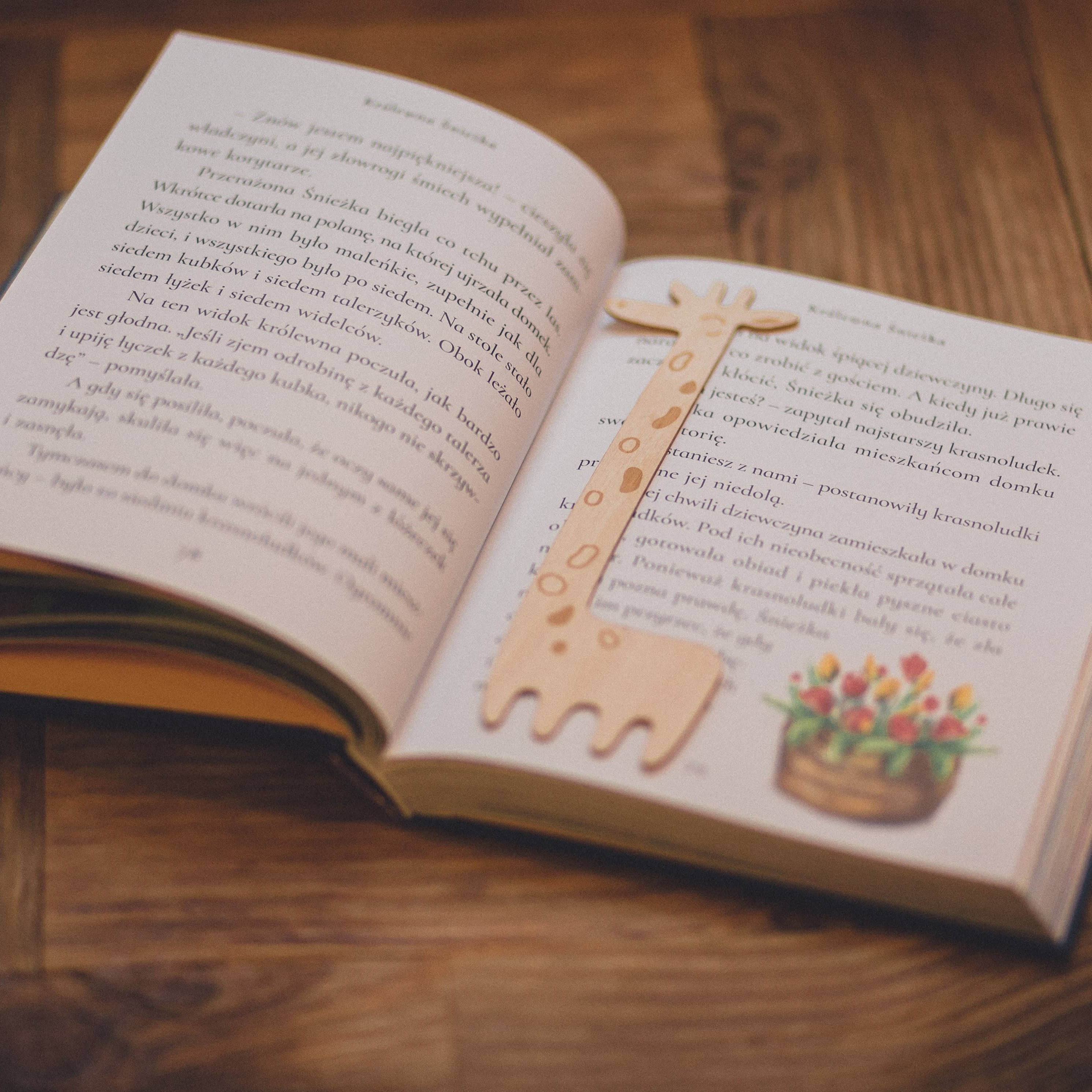 Lesezeichen aus Holz – Giraffe