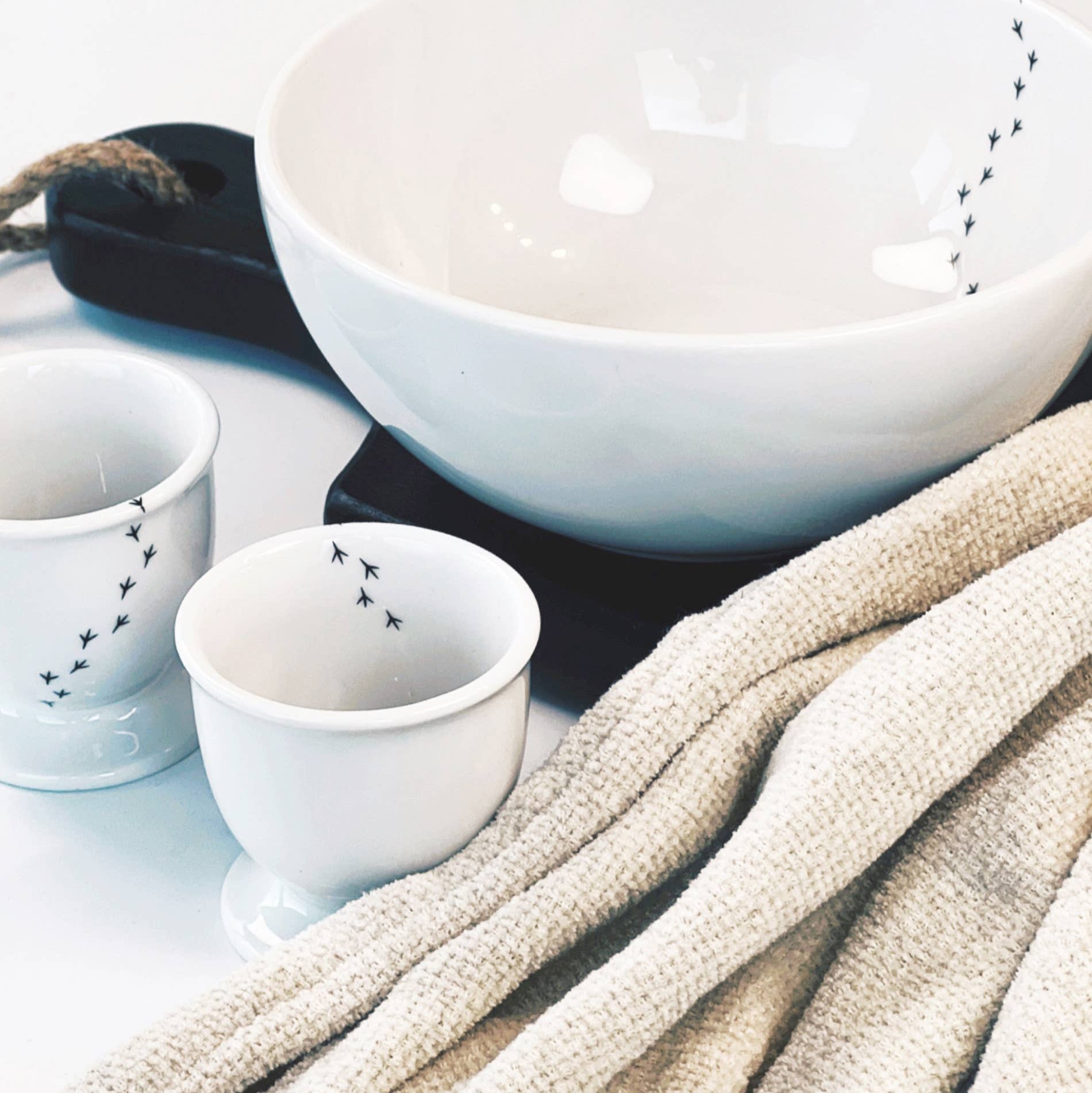 Eierbecher zum Frühstück fürs Osterfest