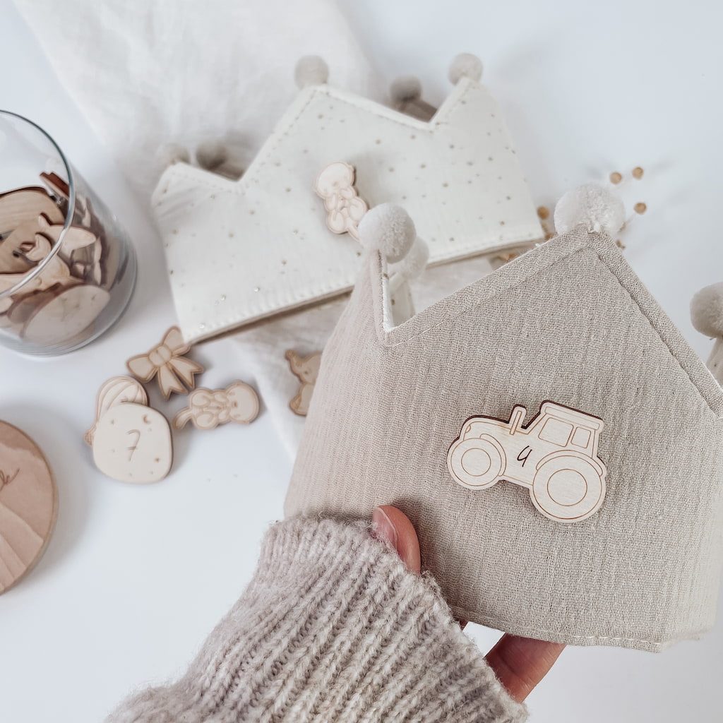 Geburtstagskrone aus Stoff – zweifarbig wendbar