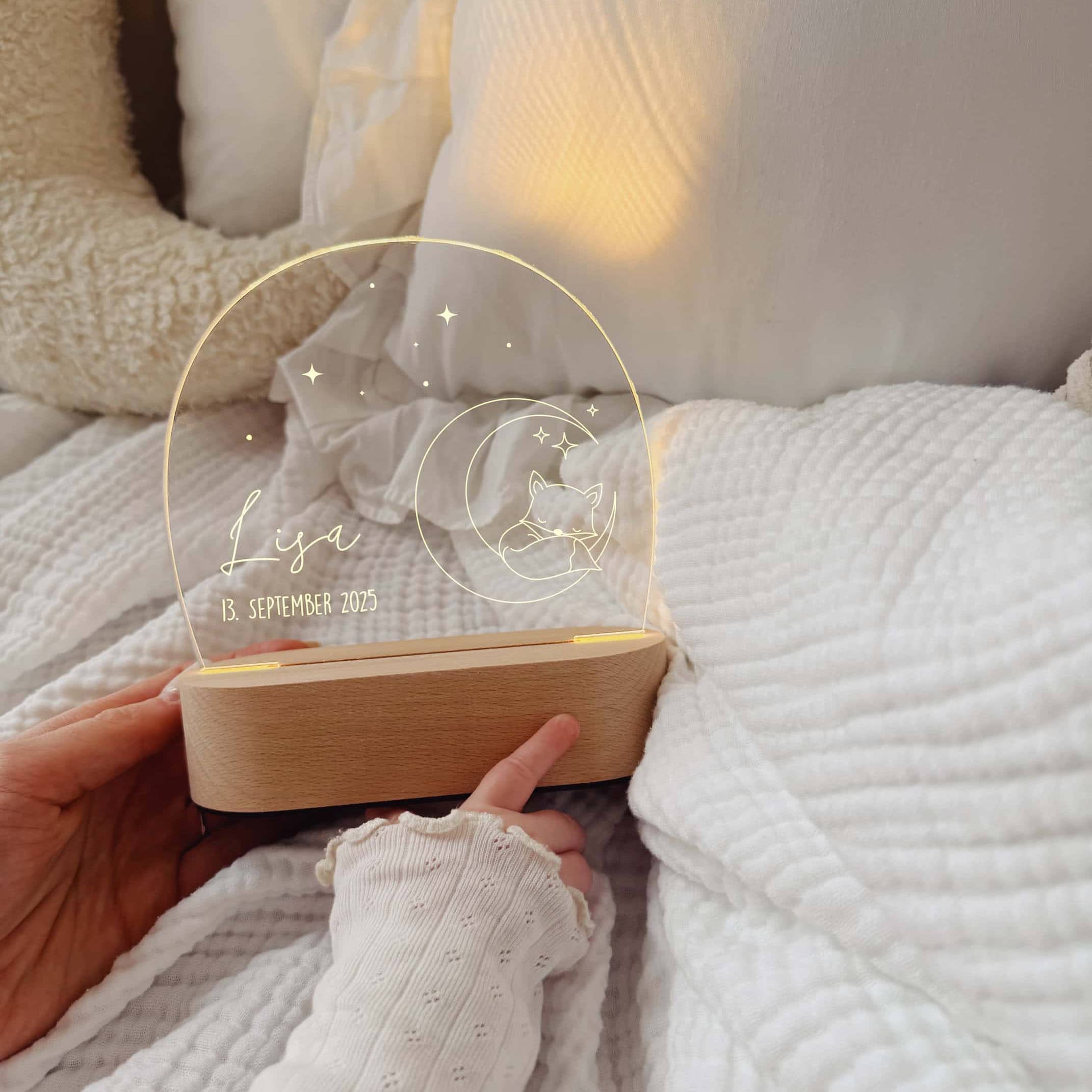 Nachtlicht Kinder personalisiert – LED Lampe Im Zauberwald