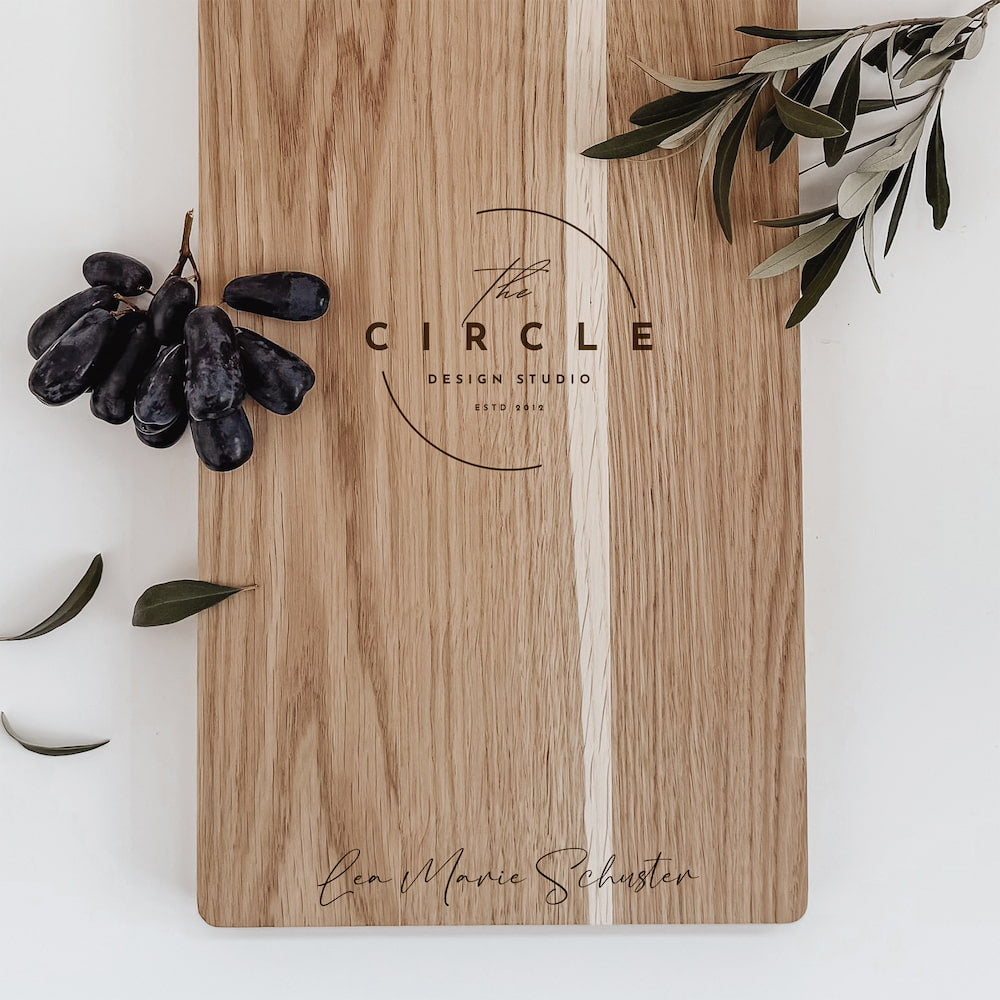 Schneidebrett mit Gravur | personalisiertes Firmengeschenk aus Eiche
