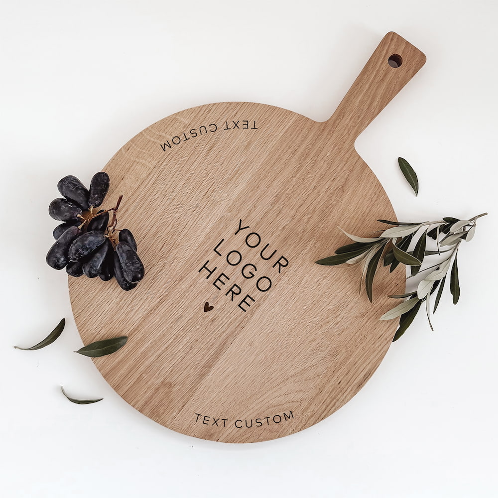 Schneidebrett rund, aus Eiche – Firmengeschenk aus Holz