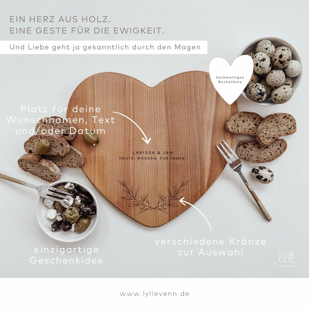 Schneidebrett Herz Buche – personalisiert mit verschiedenen Kränzen