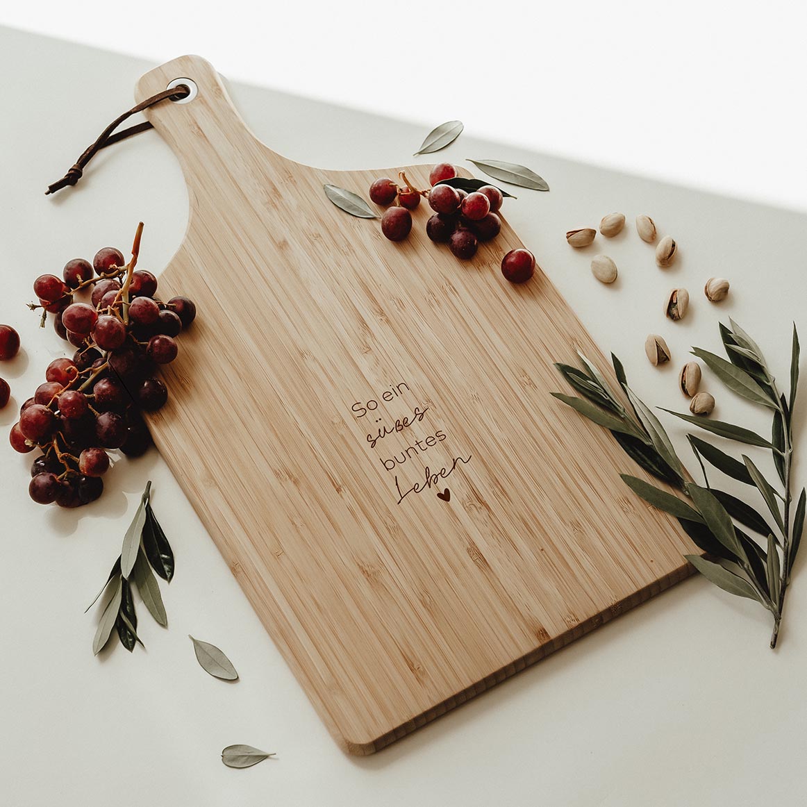 Personalisiertes Schneidebrett Bambus - süßes Leben