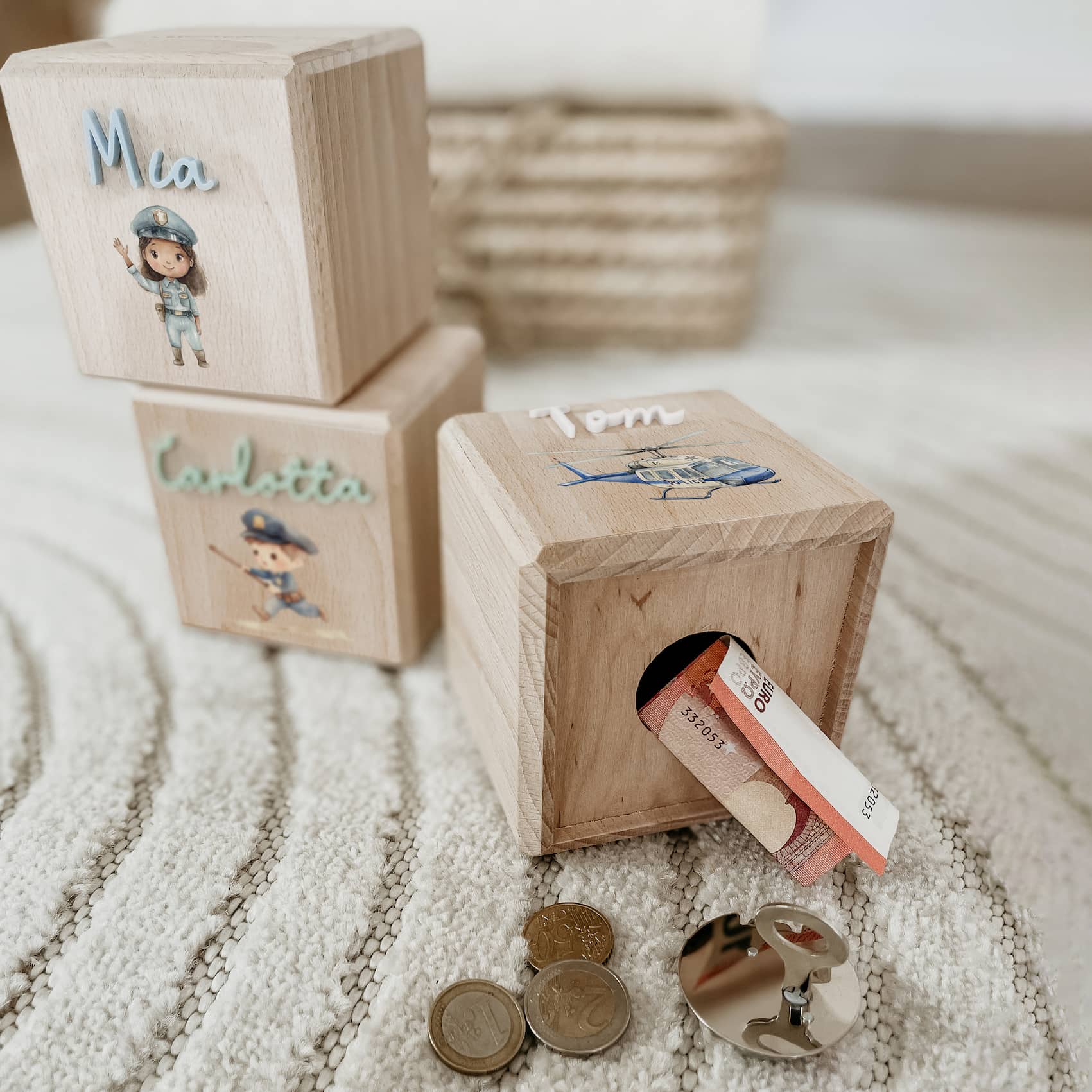 Spardose personalisiert aus Holz – Polizei