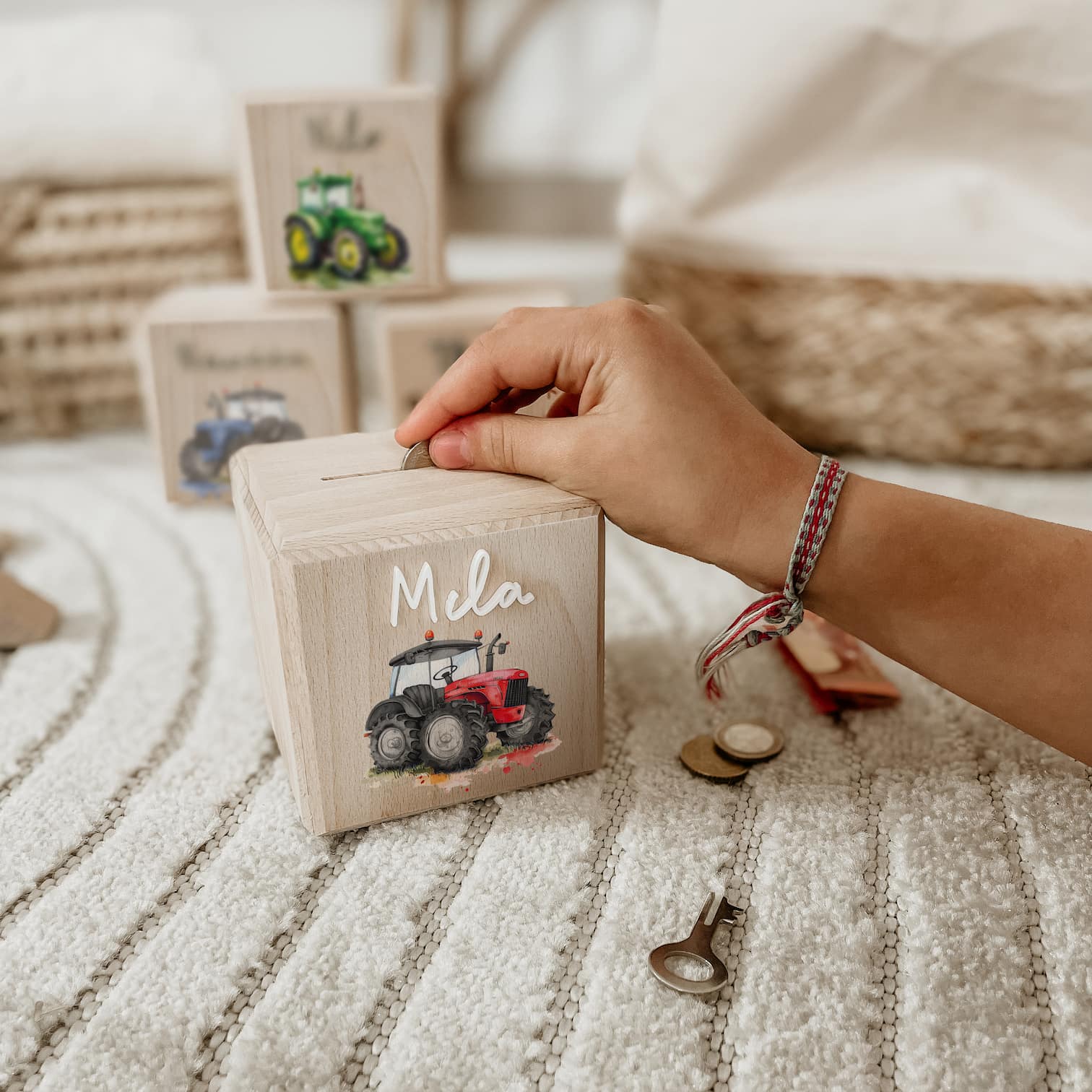 Spardose Holz personalisiert – Traktor
