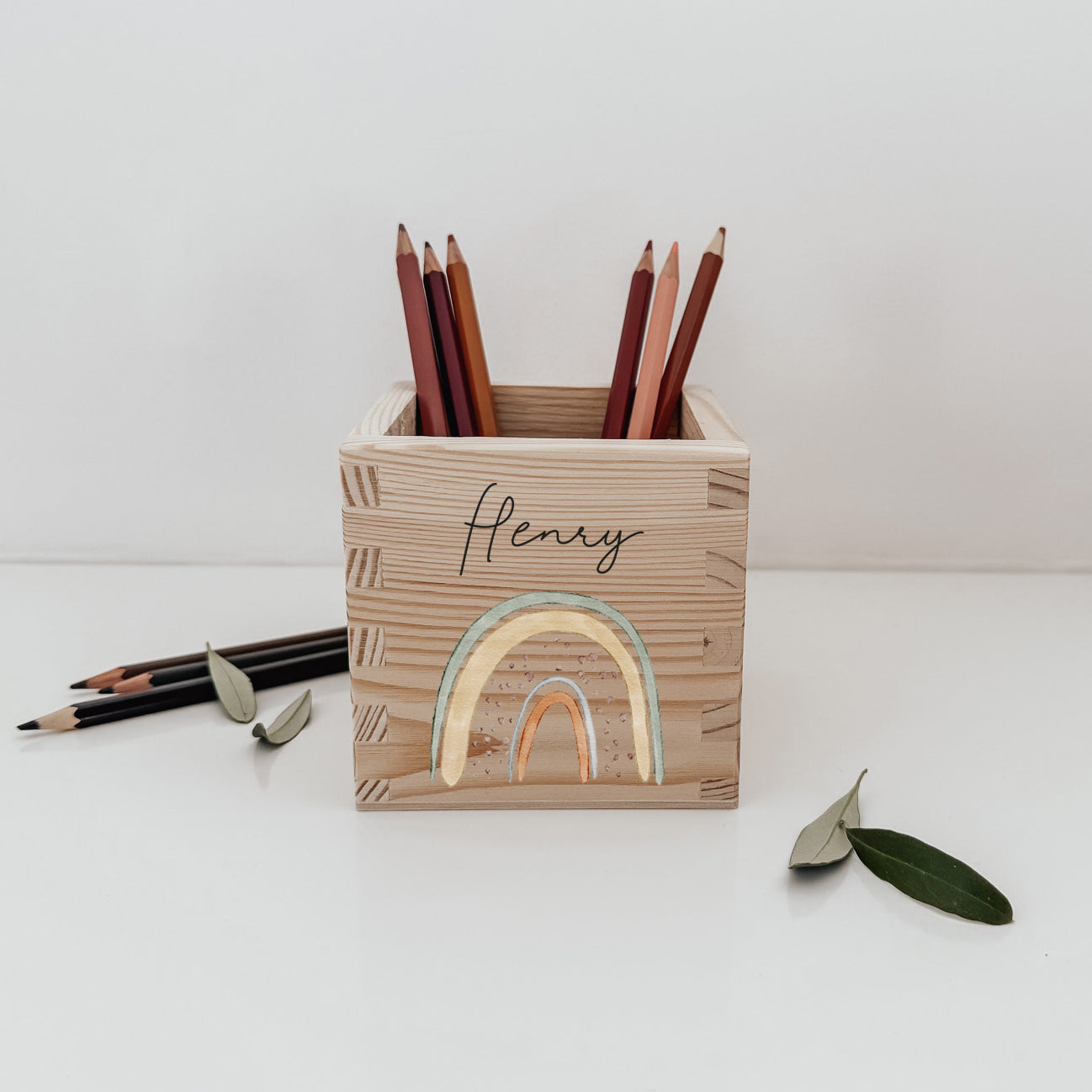 Stiftehalter Holz personalisiert - Bedruckt Regenbogen