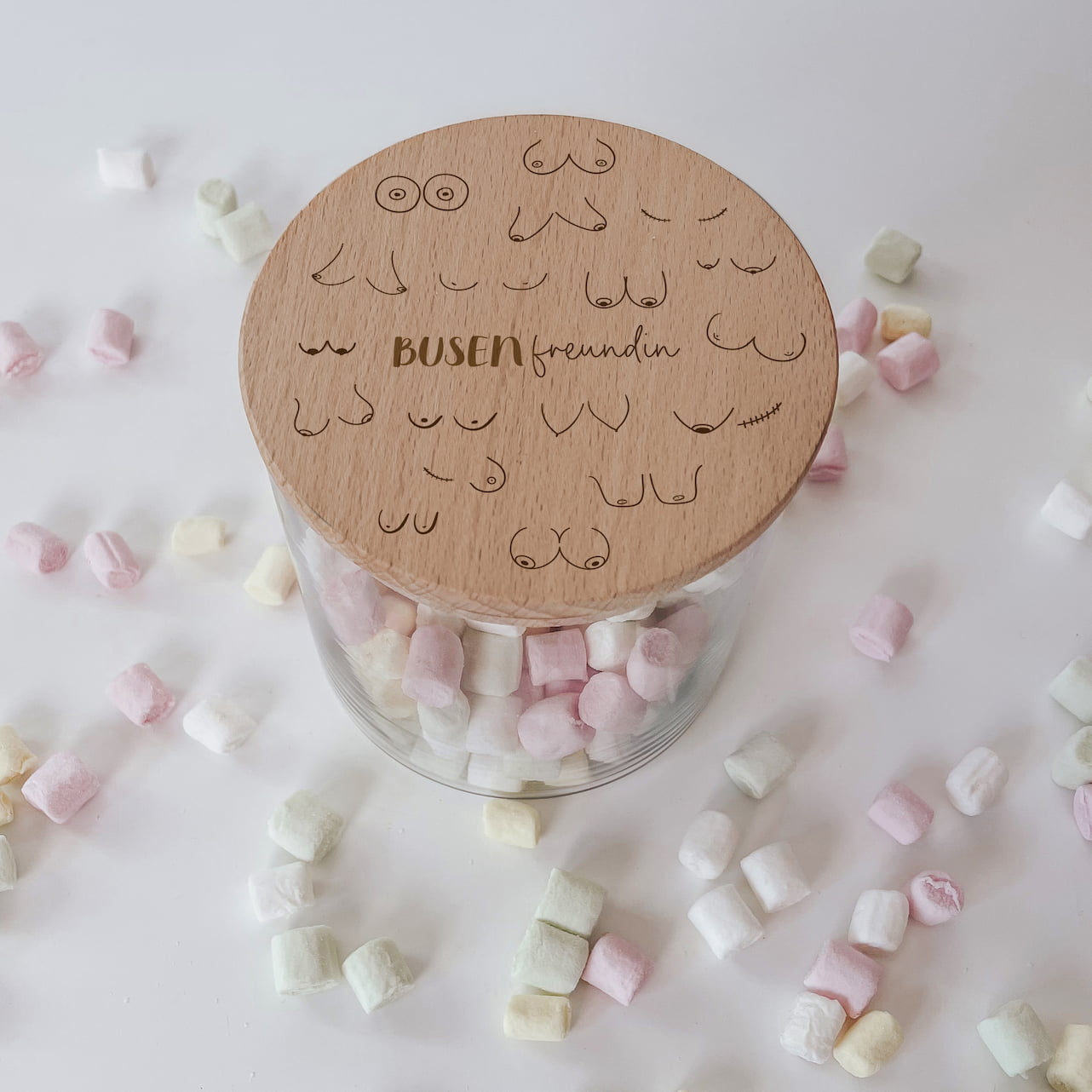 Personalisiertes Vorratsglas – vier humorvolle Illustrationen