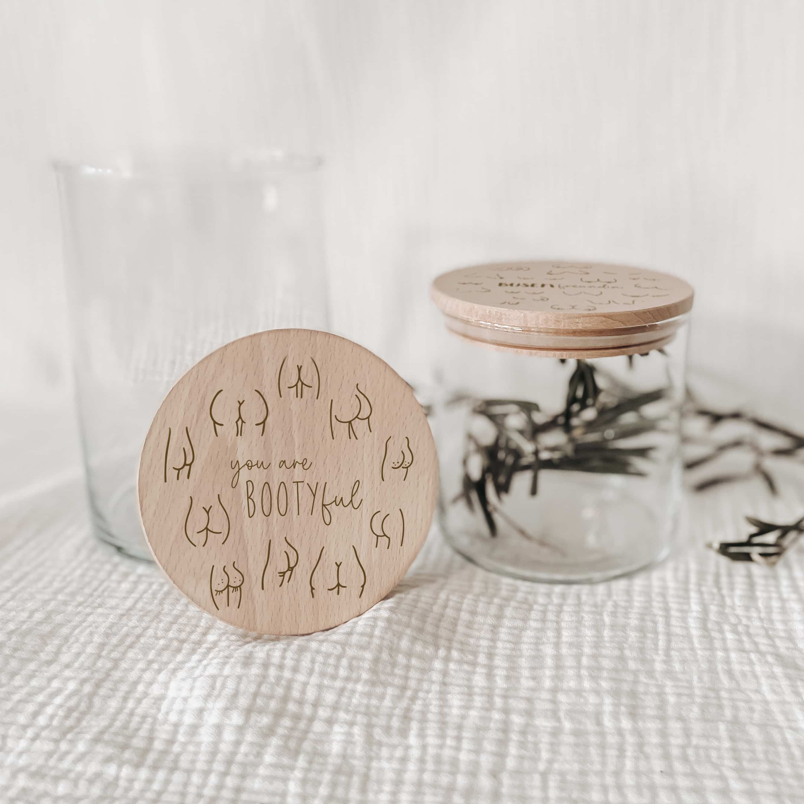 Personalisiertes Vorratsglas – vier humorvolle Illustrationen