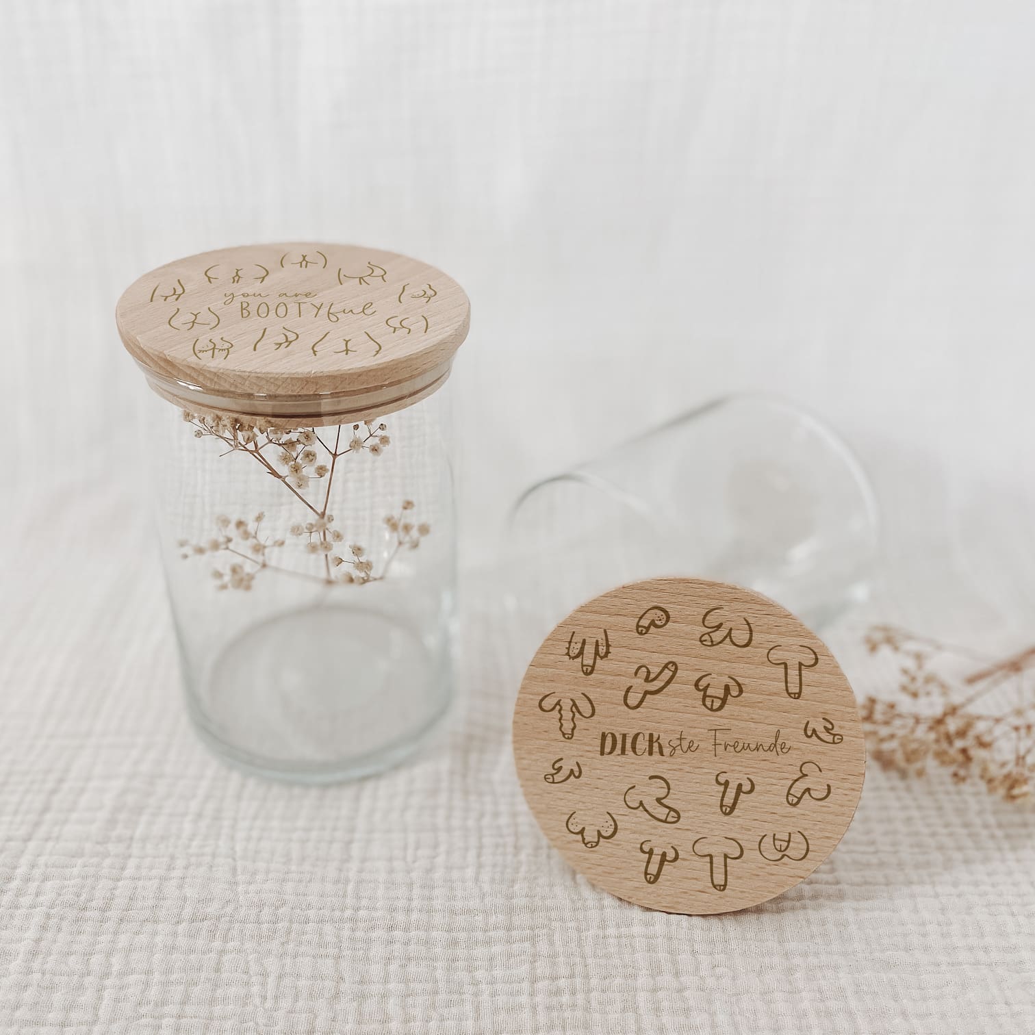 Personalisiertes Vorratsglas - vier humorvolle Illustrationen