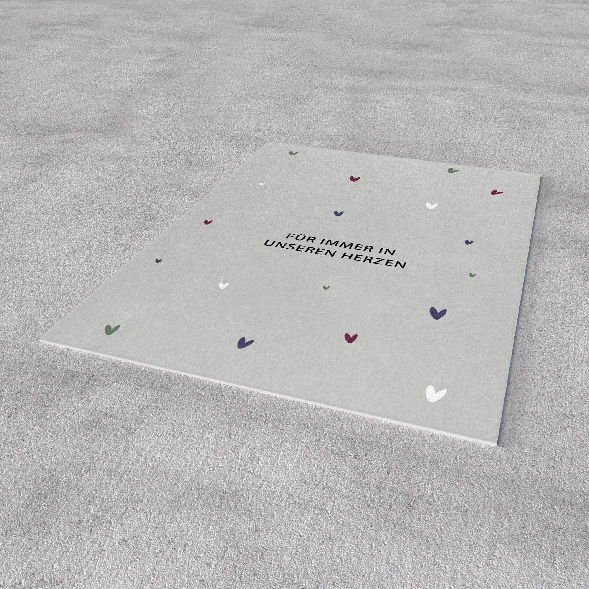 Trauerkarte – Für immer in unseren Herzen | Nachhaltige Postkarte DIN A6