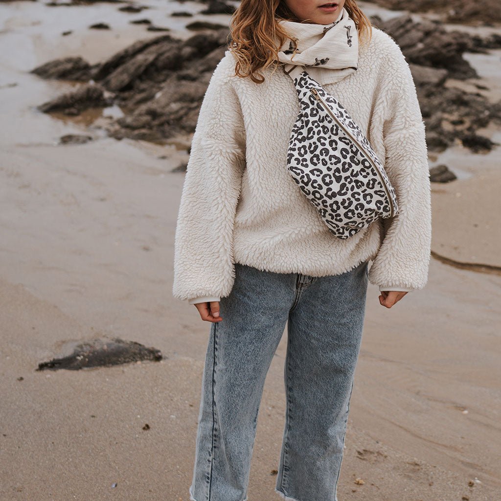 BANANA BAG LEOPARD – GREIGE - lyllevenn