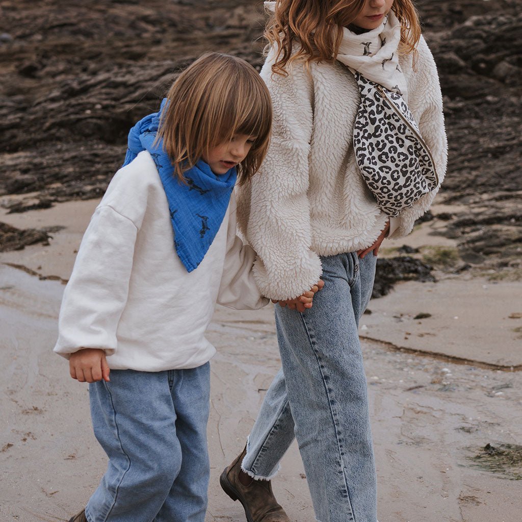 BANANA BAG LEOPARD – GREIGE - lyllevenn