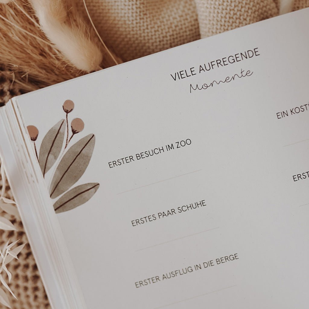 Erinnerungsbuch – Baby Meilensteine - lyllevenn