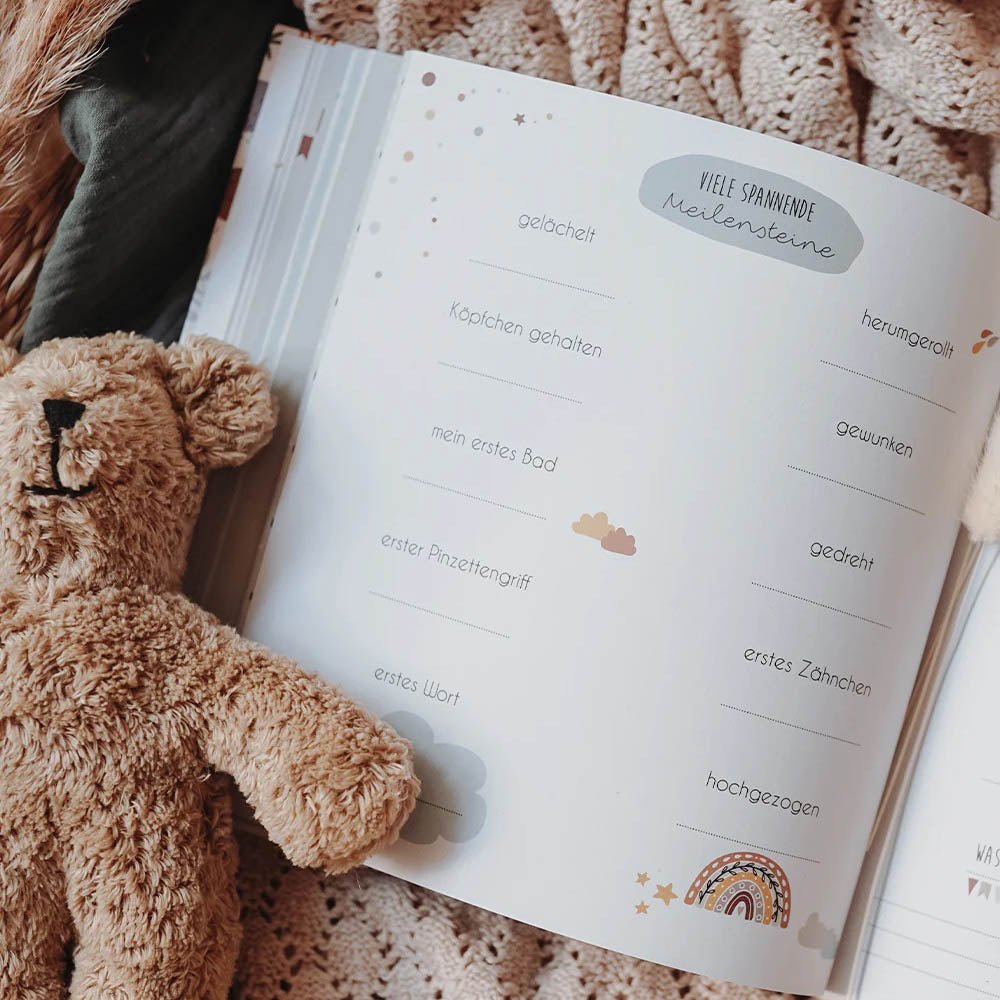 Erinnerungsbuch für dein Baby - Mein erstes Jahr 'Adventure' - lyllevenn