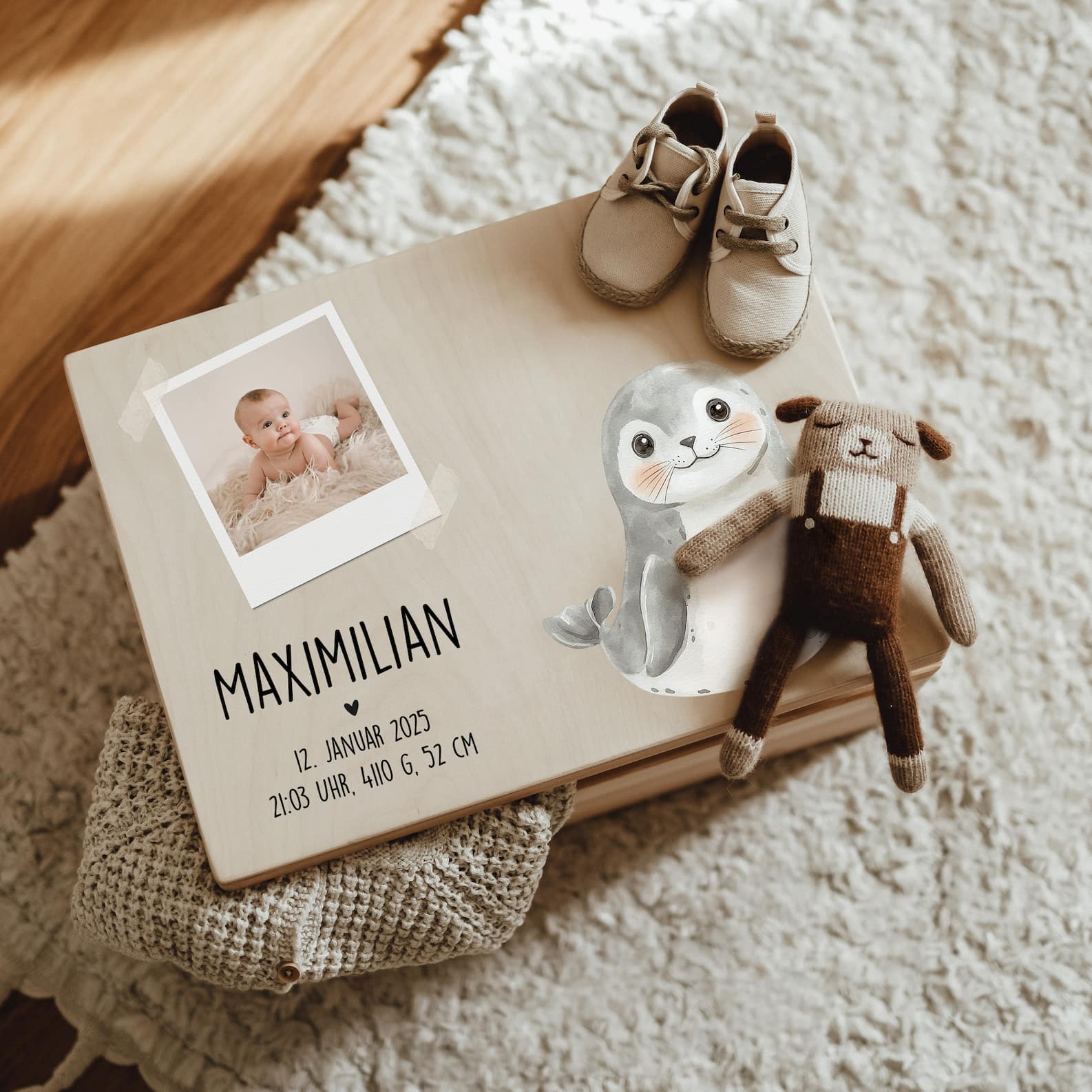 Erinnerungskiste Holz personalisiert – mit Babyfoto & Tiermotive - lyllevenn