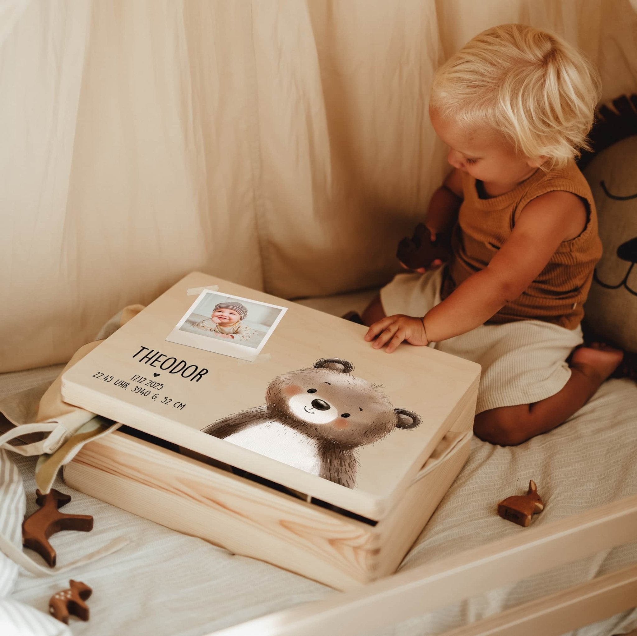 Erinnerungskiste Holz personalisiert – mit Babyfoto & Tiermotive - lyllevenn