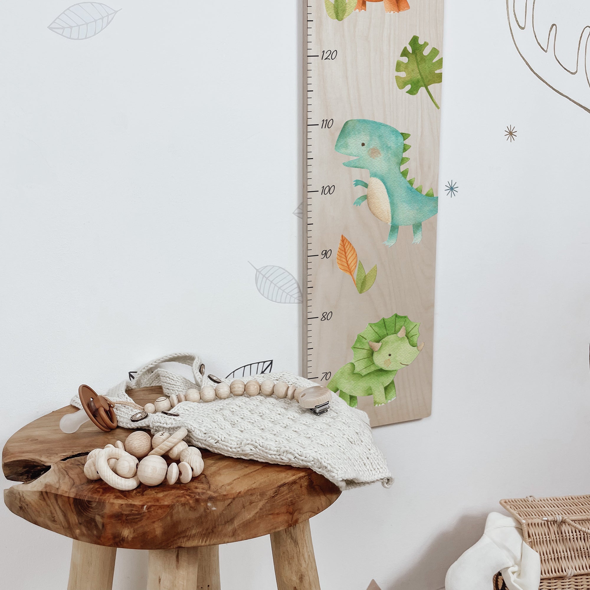 Kindermesslatte Holz personalisiert - Kleine Dino Freunde - lyllevenn