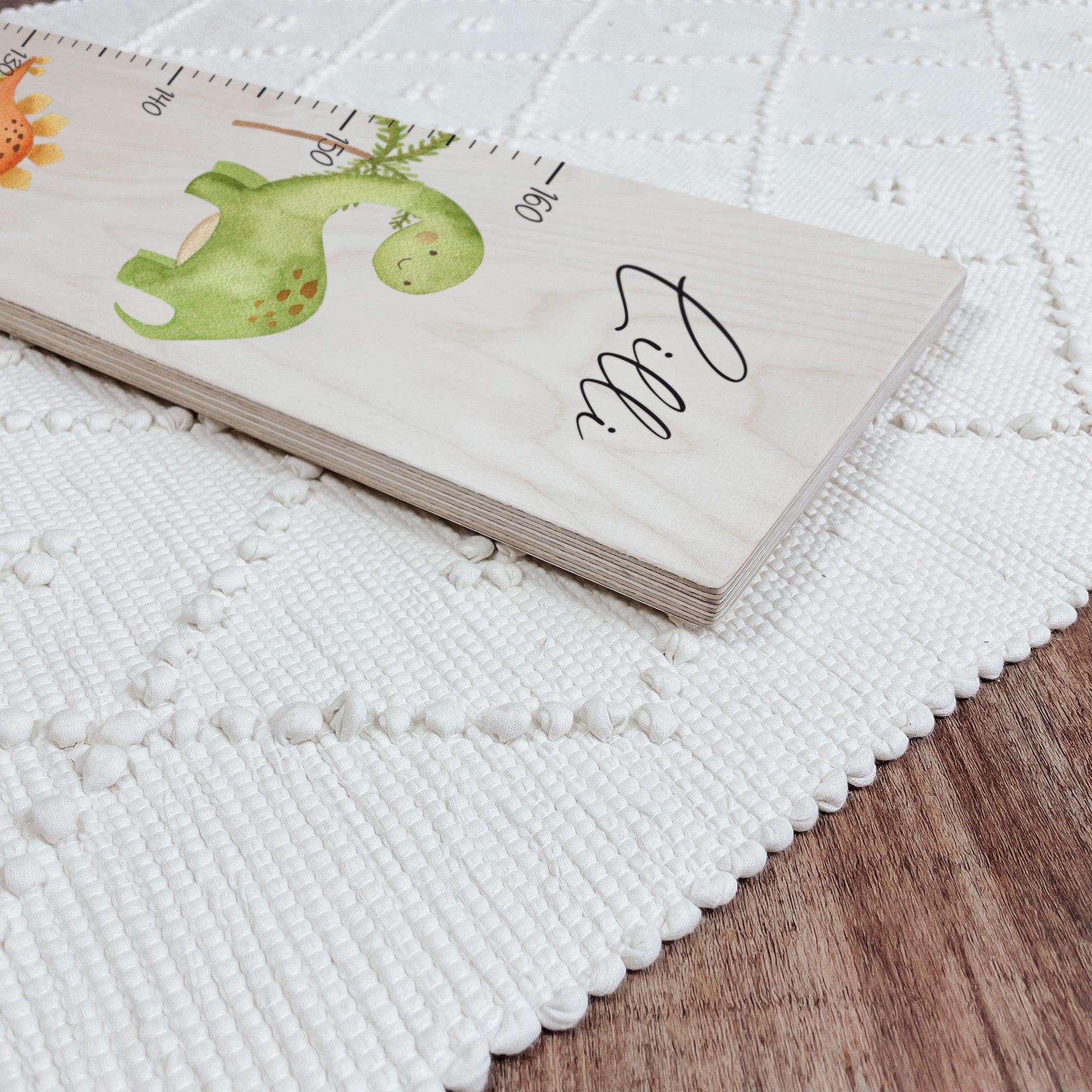 Kindermesslatte Holz personalisiert - Kleine Dino Freunde