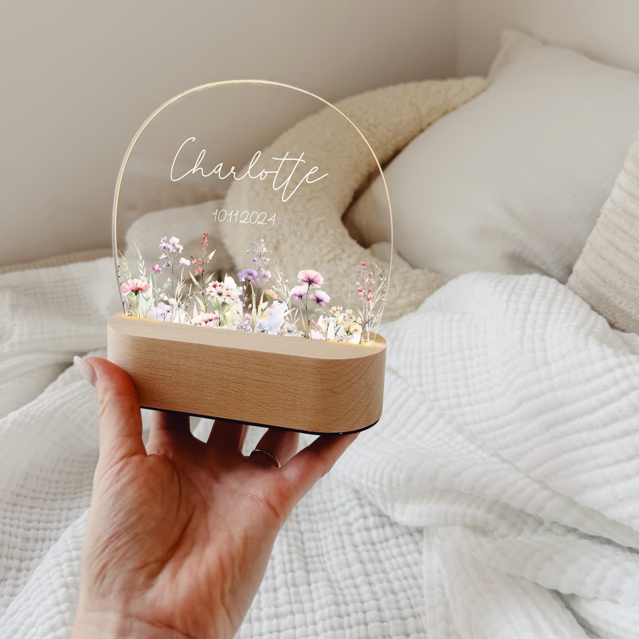 Nachtlicht Kinder personalisiert – LED Lampe bedruckt Blumen - lyllevenn