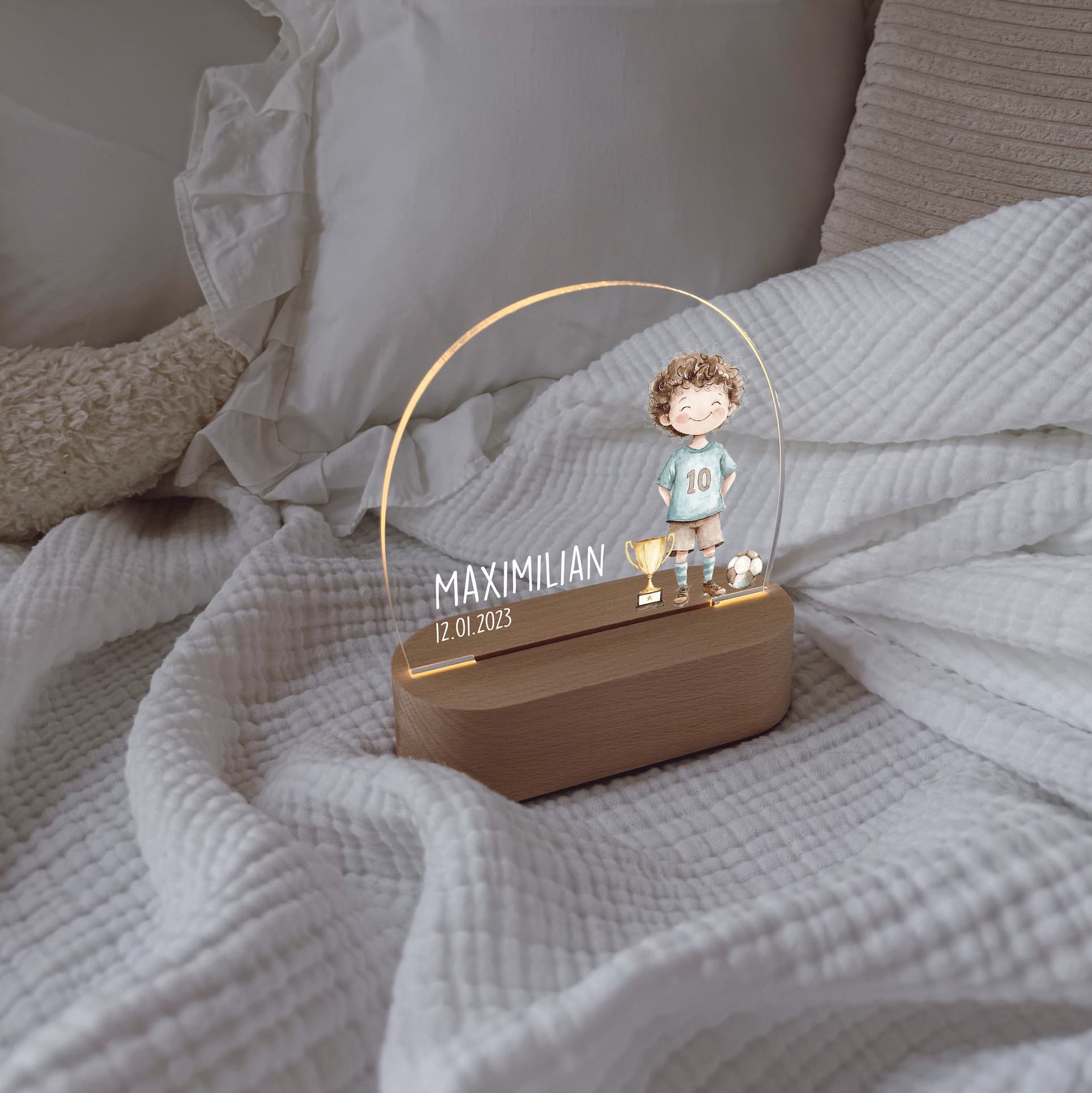 Nachtlicht Kinder personalisiert – LED Lampe bedruckt Fußball - lyllevenn