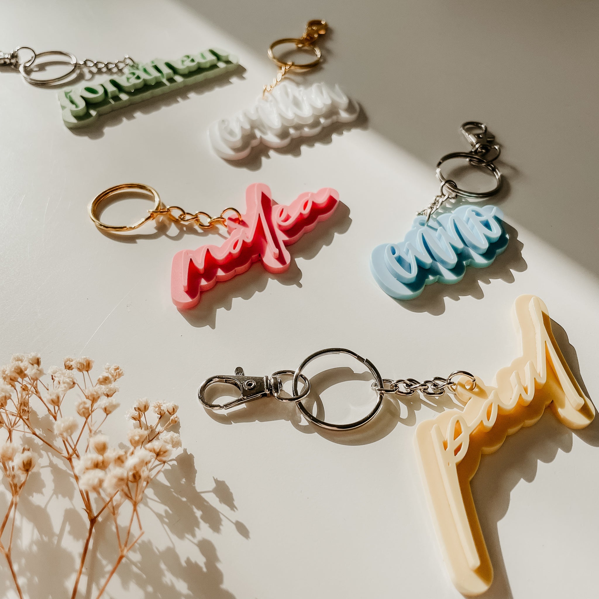 Personalisierter Schlüsselanhänger, Acryl – Version B - lyllevenn