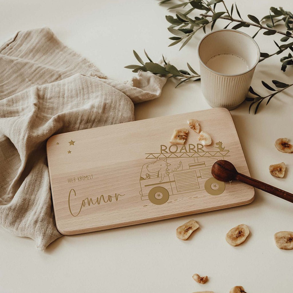 Personalisiertes Frühstücksbrettchen - Feuerwehrauto - lyllevenn