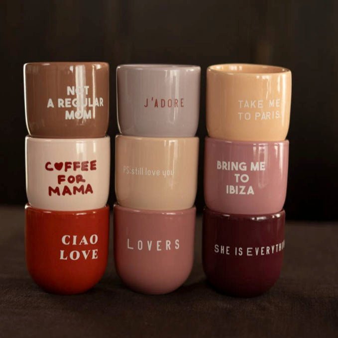 Sisi Tasse - Not a Regular Mom - lyllevenn