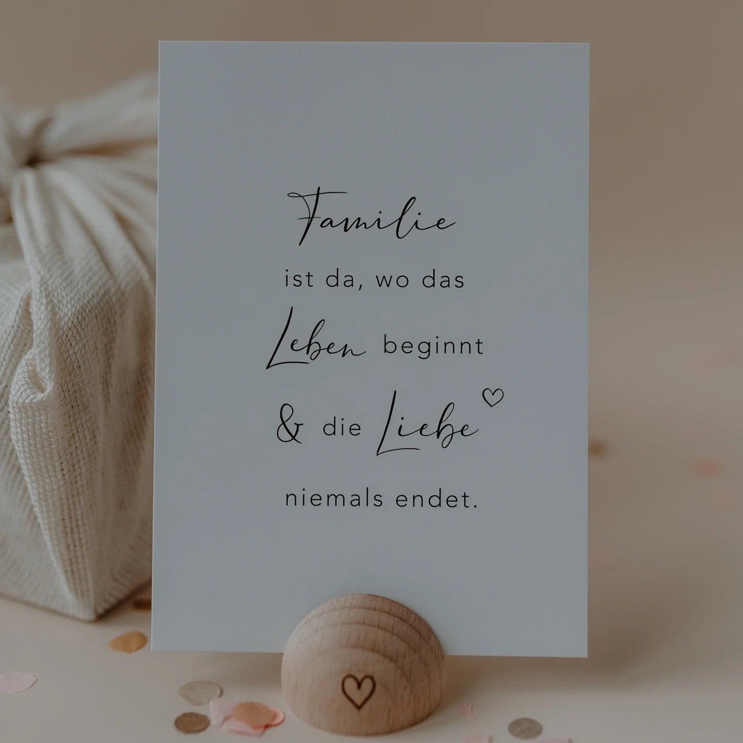 Spruchkarte „Familie ist"