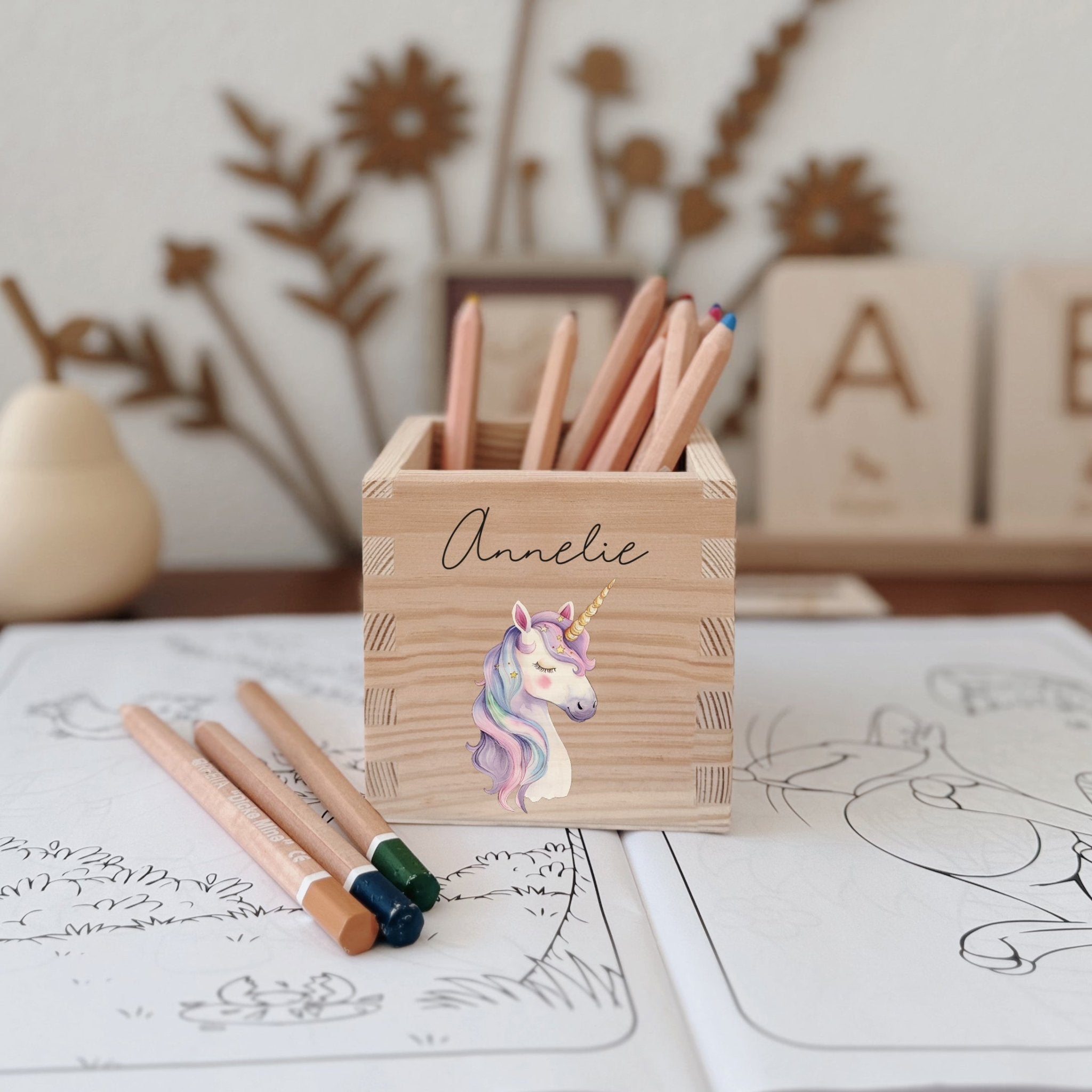 Stiftehalter Holz personalisiert - Bedruckt Einhorn - lyllevenn