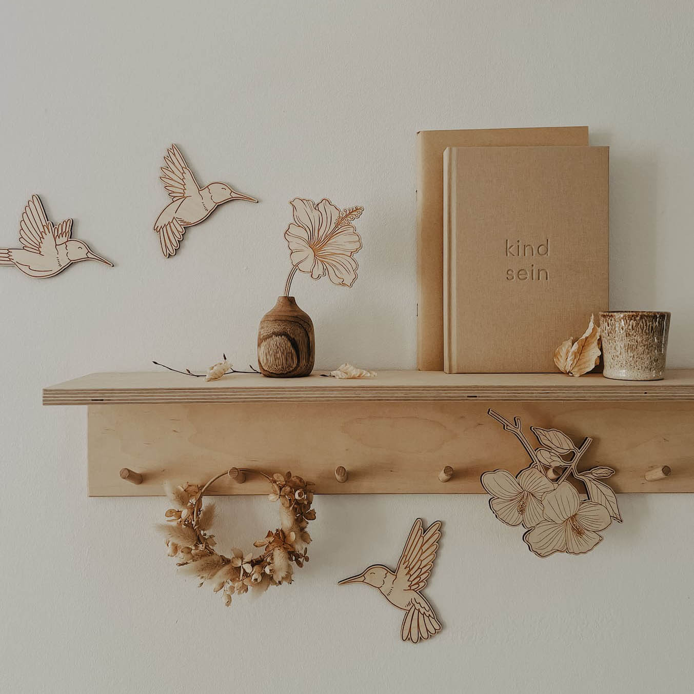 Wanddeko Holz - Kolibris & Blumen - lyllevenn