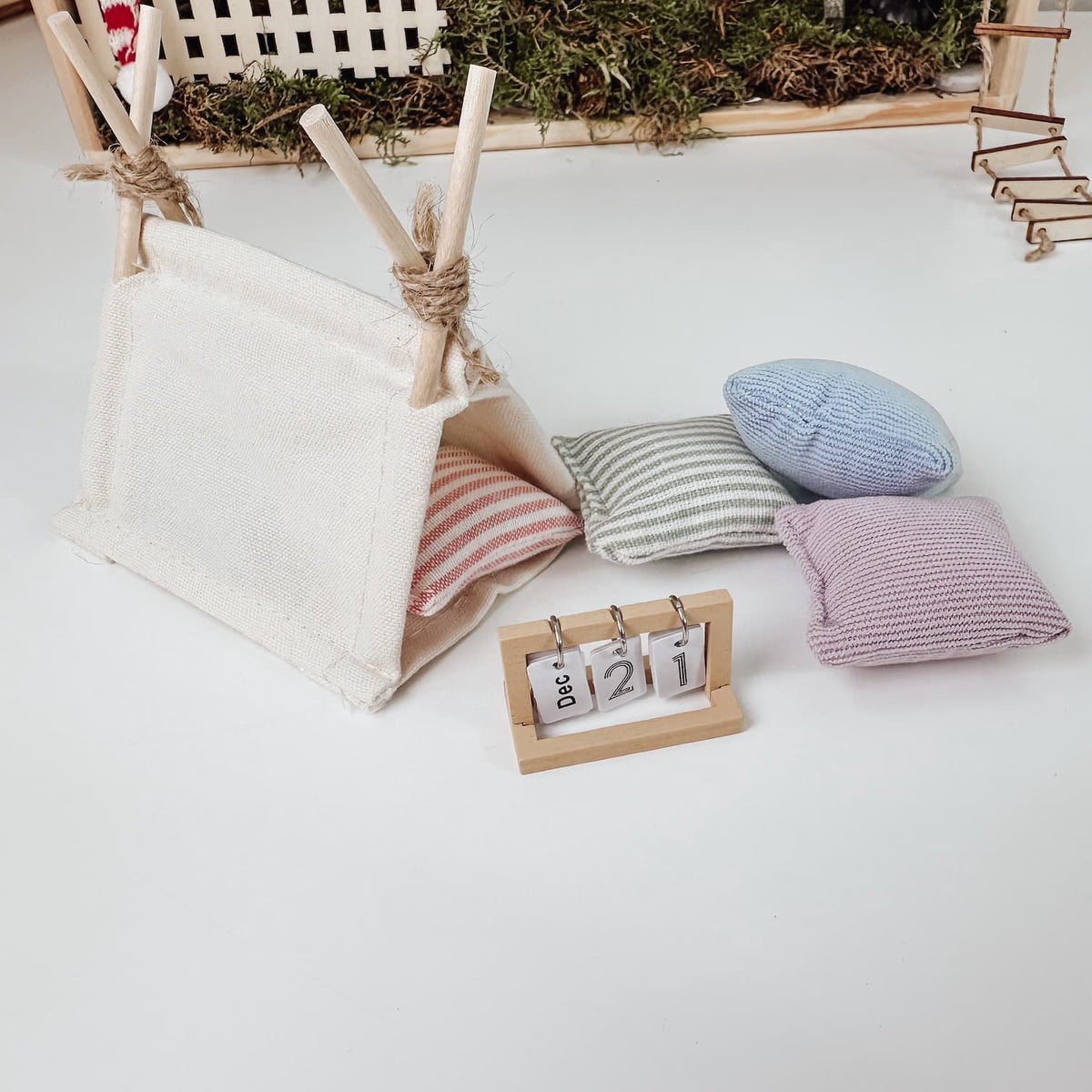 Wichtel Kissen in Pastellfarben – Mini-Deko im 3er-Set - lyllevenn