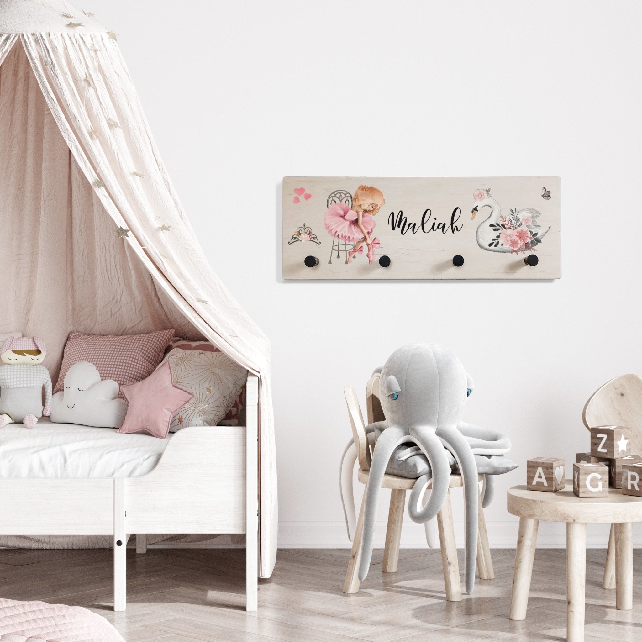 Garderobe | Kindergarderobe | Hakenleiste | personalisierbar - BALLERINA / SCHWAN - lyllevenn-store
