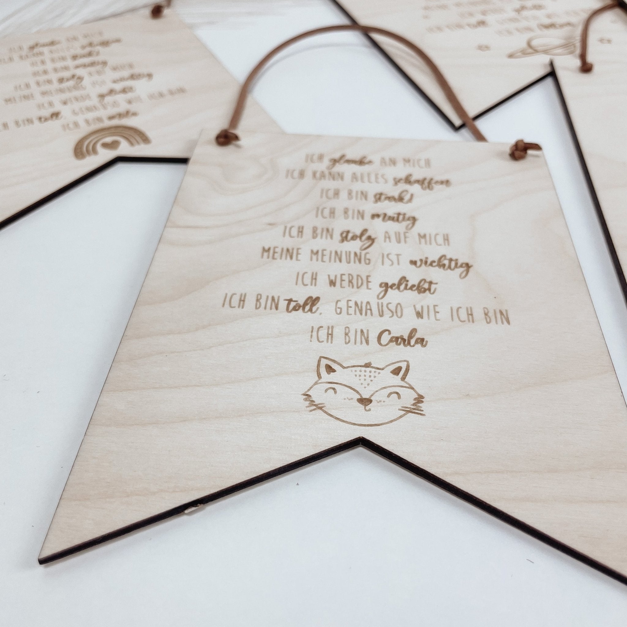 Holzwimpel - mit Motiven und positiven Affirmationen - lyllevenn