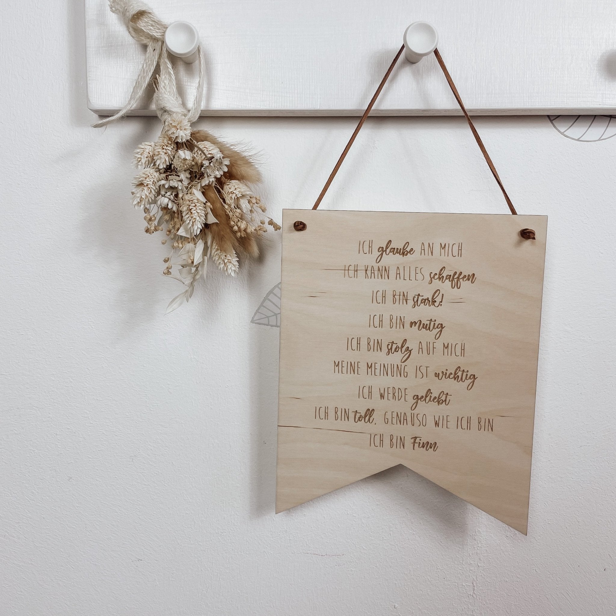 Holzwimpel - mit positiven Affirmationen - lyllevenn
