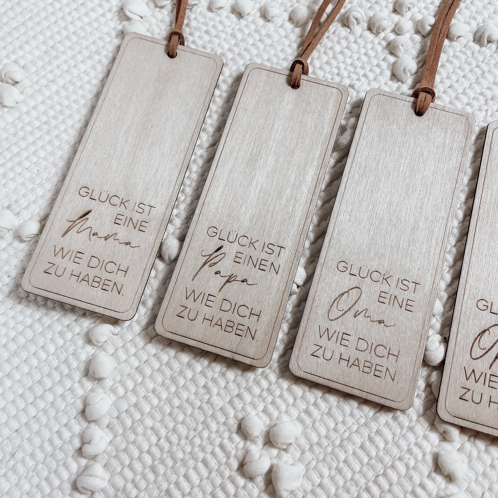 Lesezeichen aus Holz I GLÜCK IST ... - lyllevenn-store