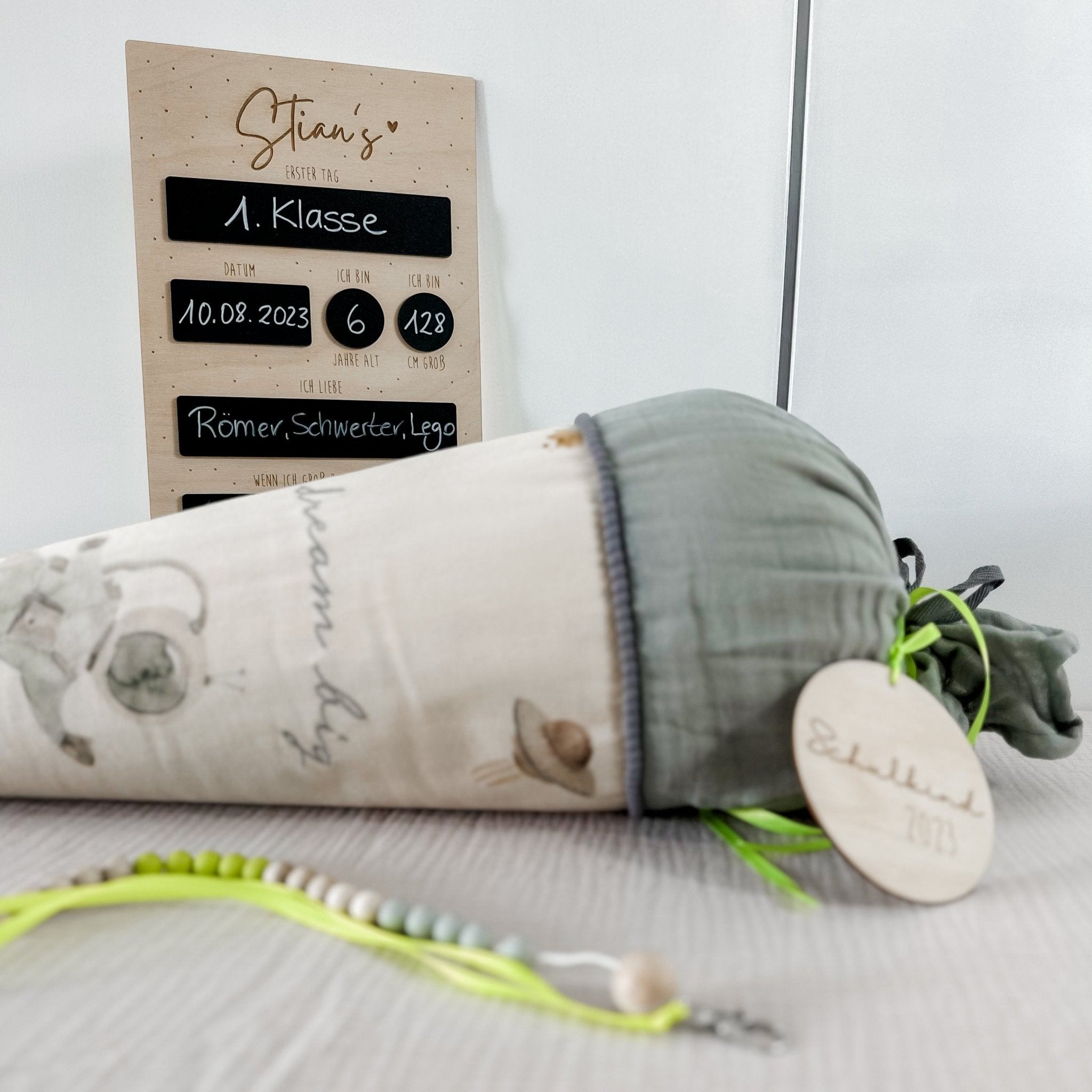 Mein erster Tag | Tafel Wiederbeschreibbar – Schulkind - lyllevenn-store