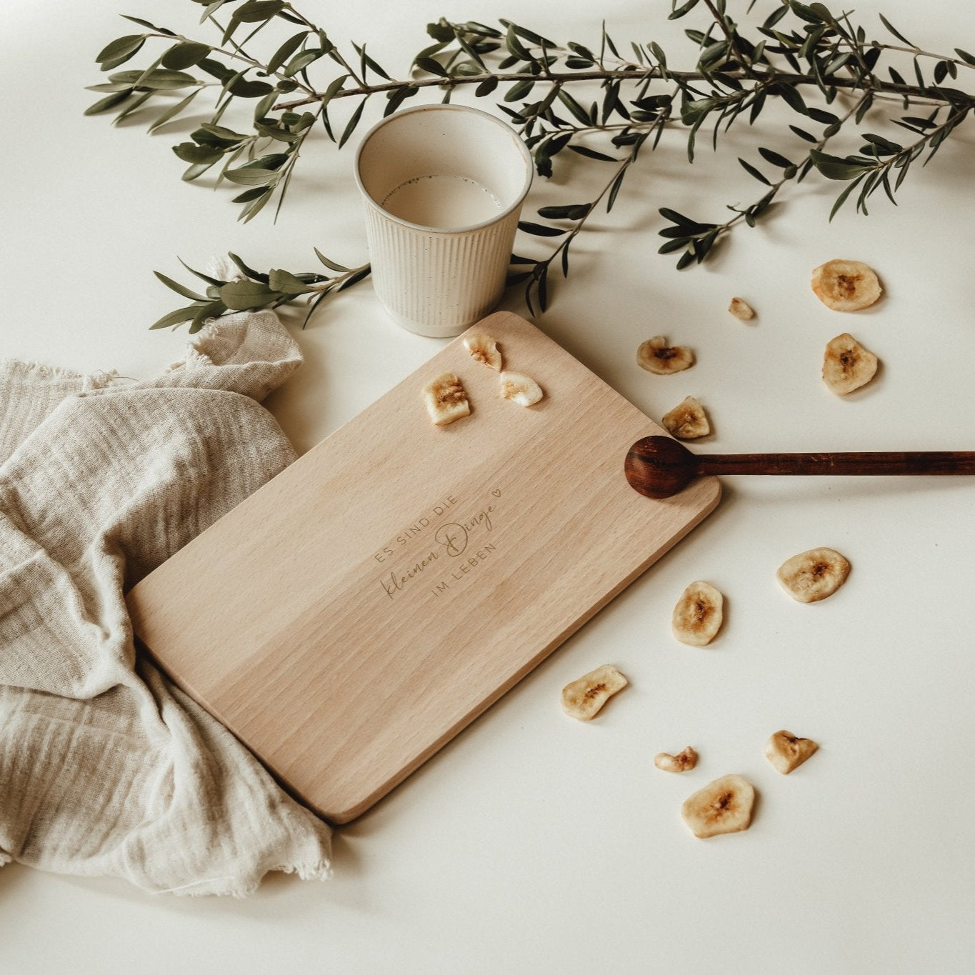 Schneidebrett als Geschenk | Frühstücksbrett | scandinavian Home | Sprüche | minimalistisch Holzbrett - lyllevenn-store