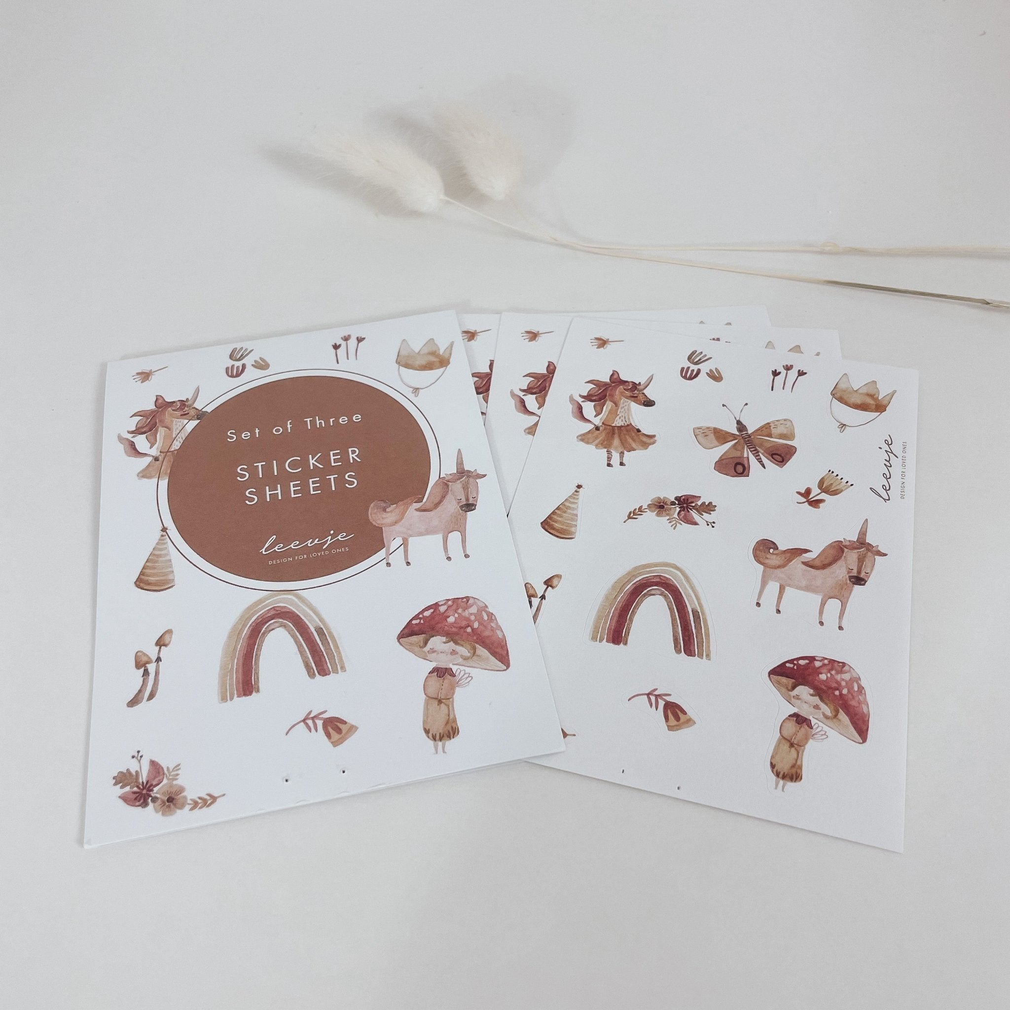 Sticker – EINHORN MÄRCHEN - lyllevenn