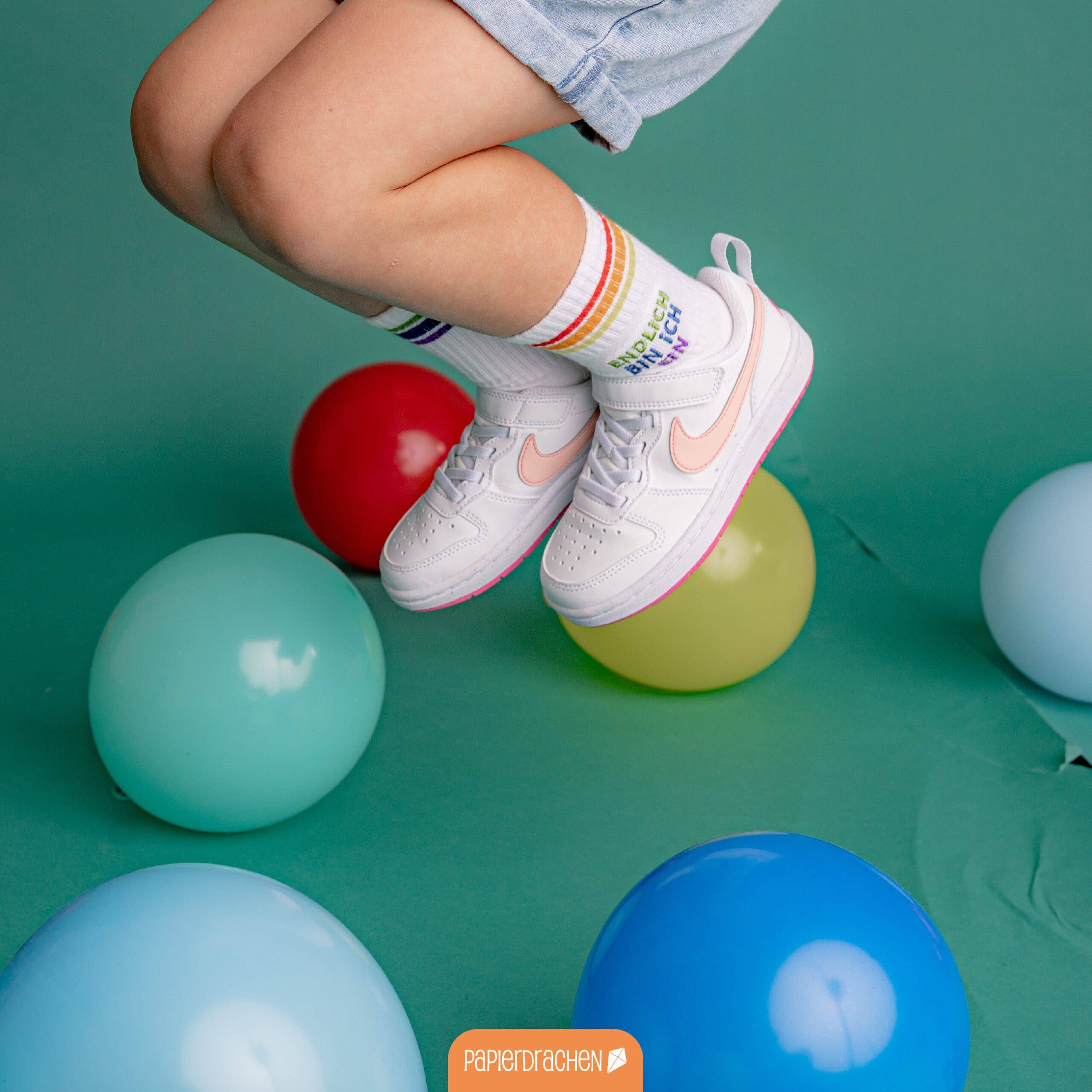 Socken bunt - zur Einschulung