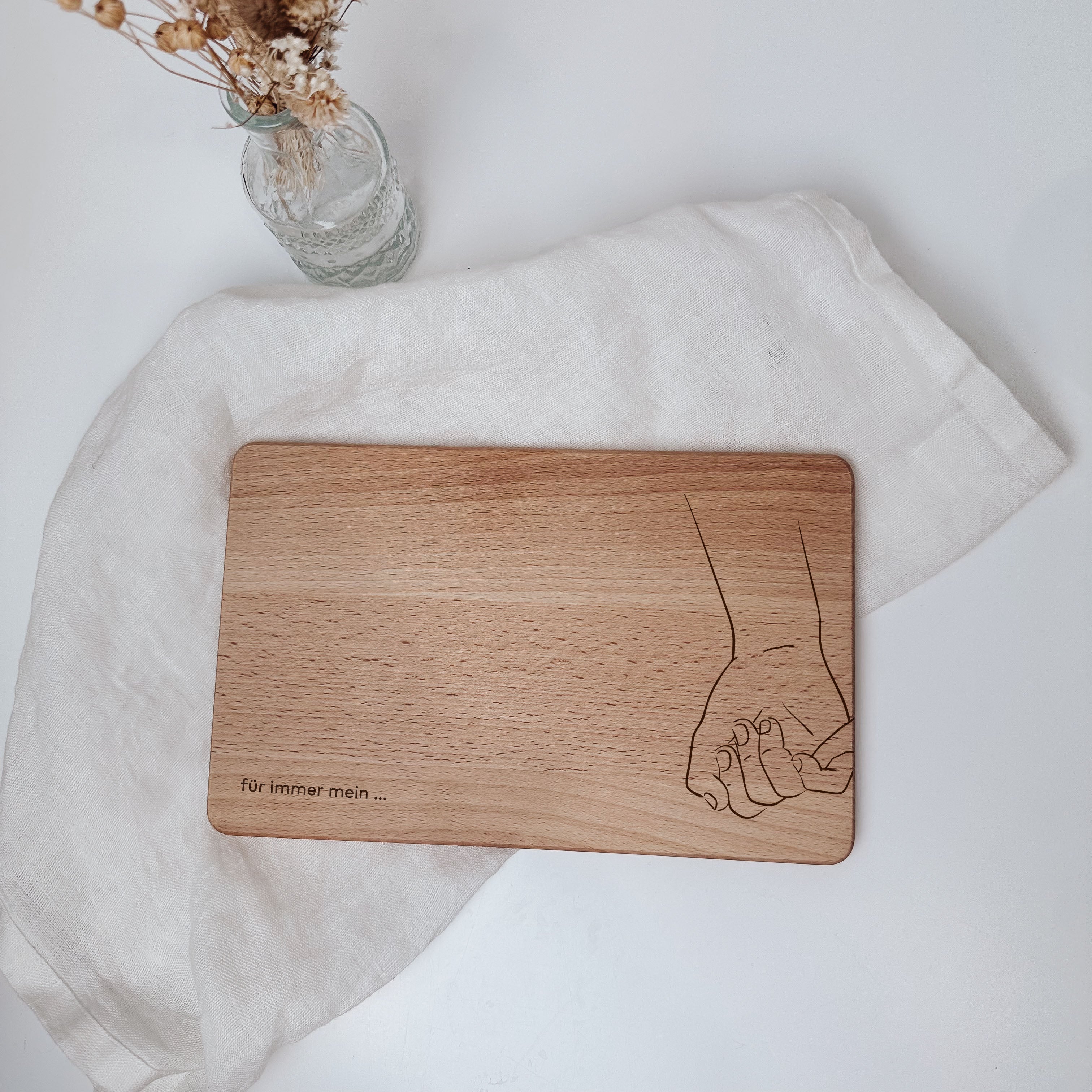 Personalisiertes Schneidebrett - Hand in Hand