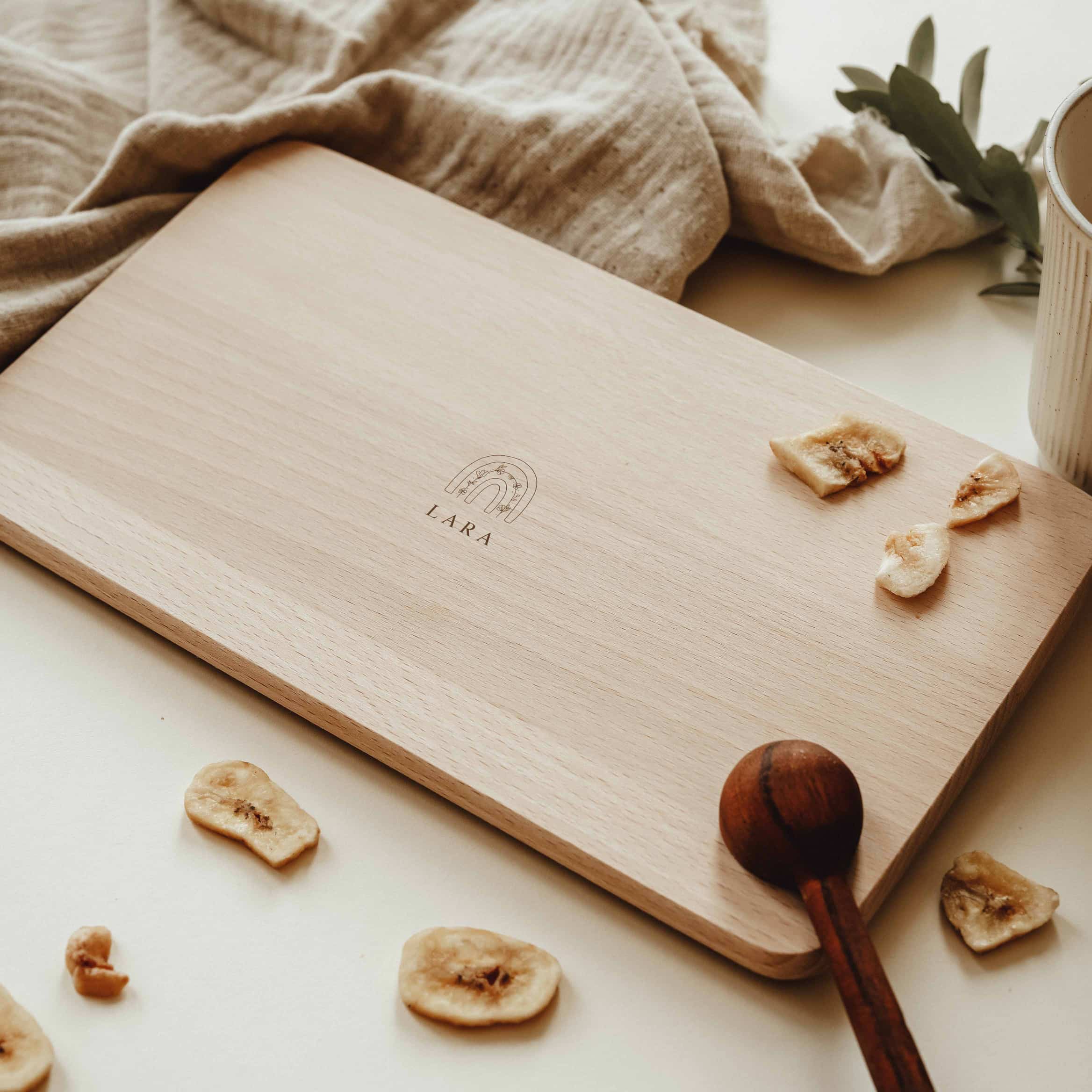 Personalisiertes Frühstücksbrettchen - Regenbogen