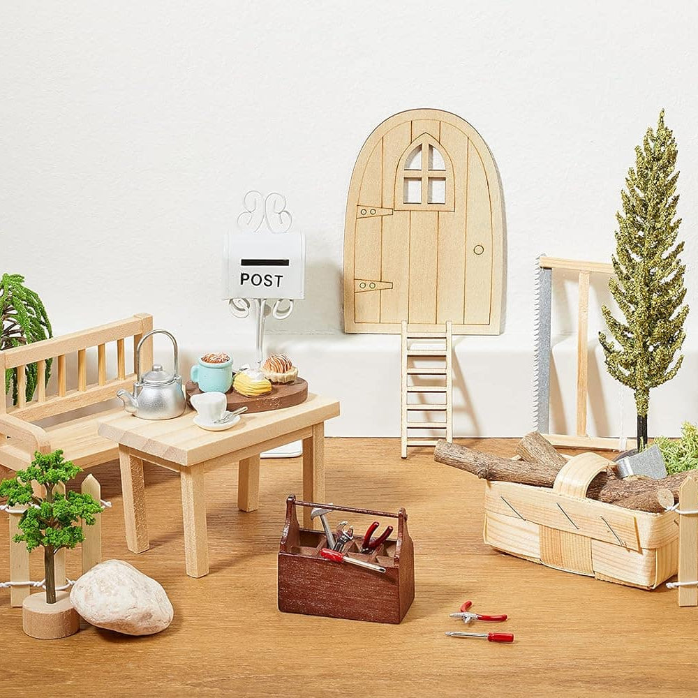Miniatur Wichtel Werkzeugkoffer – 9-teilig mit beweglichen Werkzeugen
