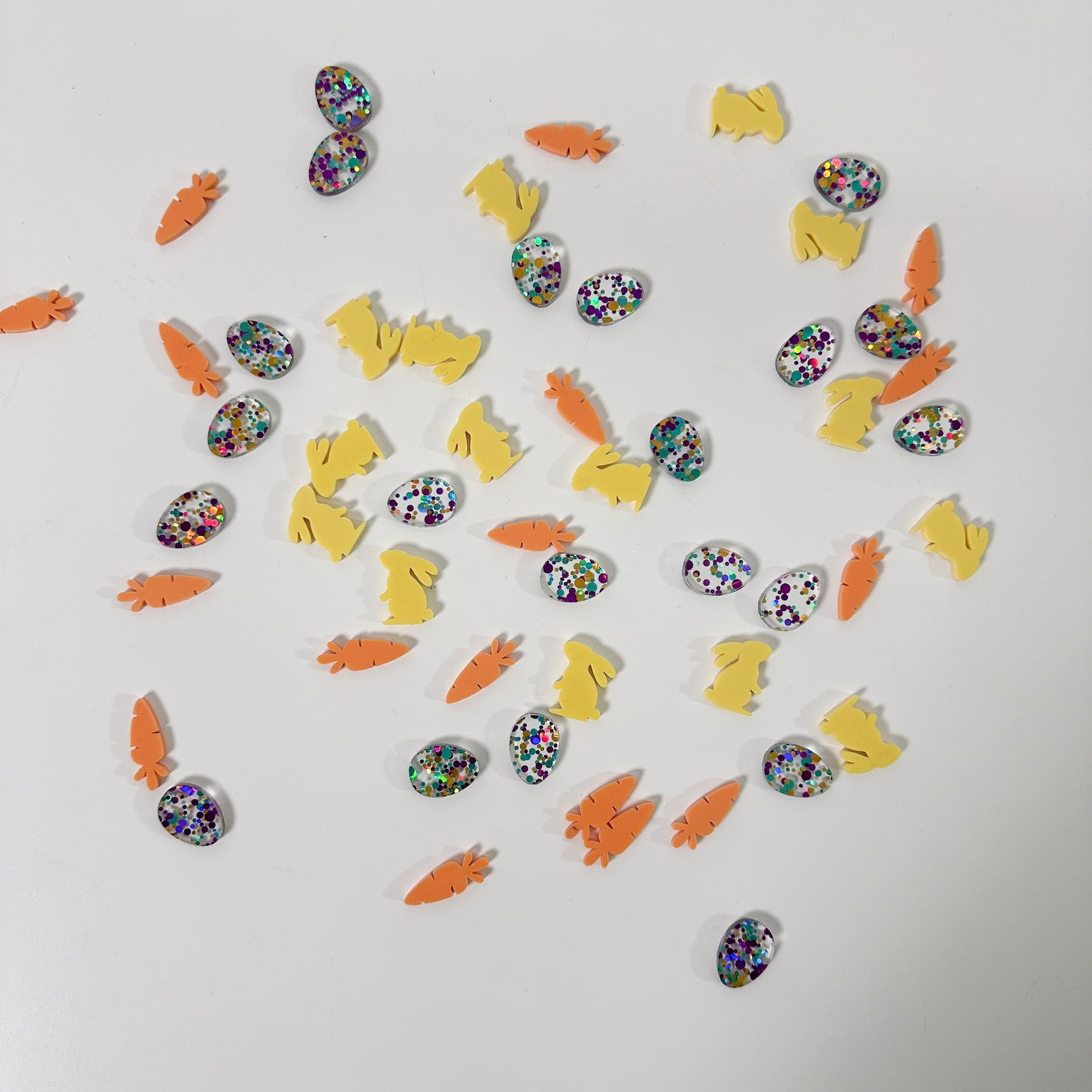 Nachhaltiges Konfetti aus Acryl - Ostern Hoppel Mix