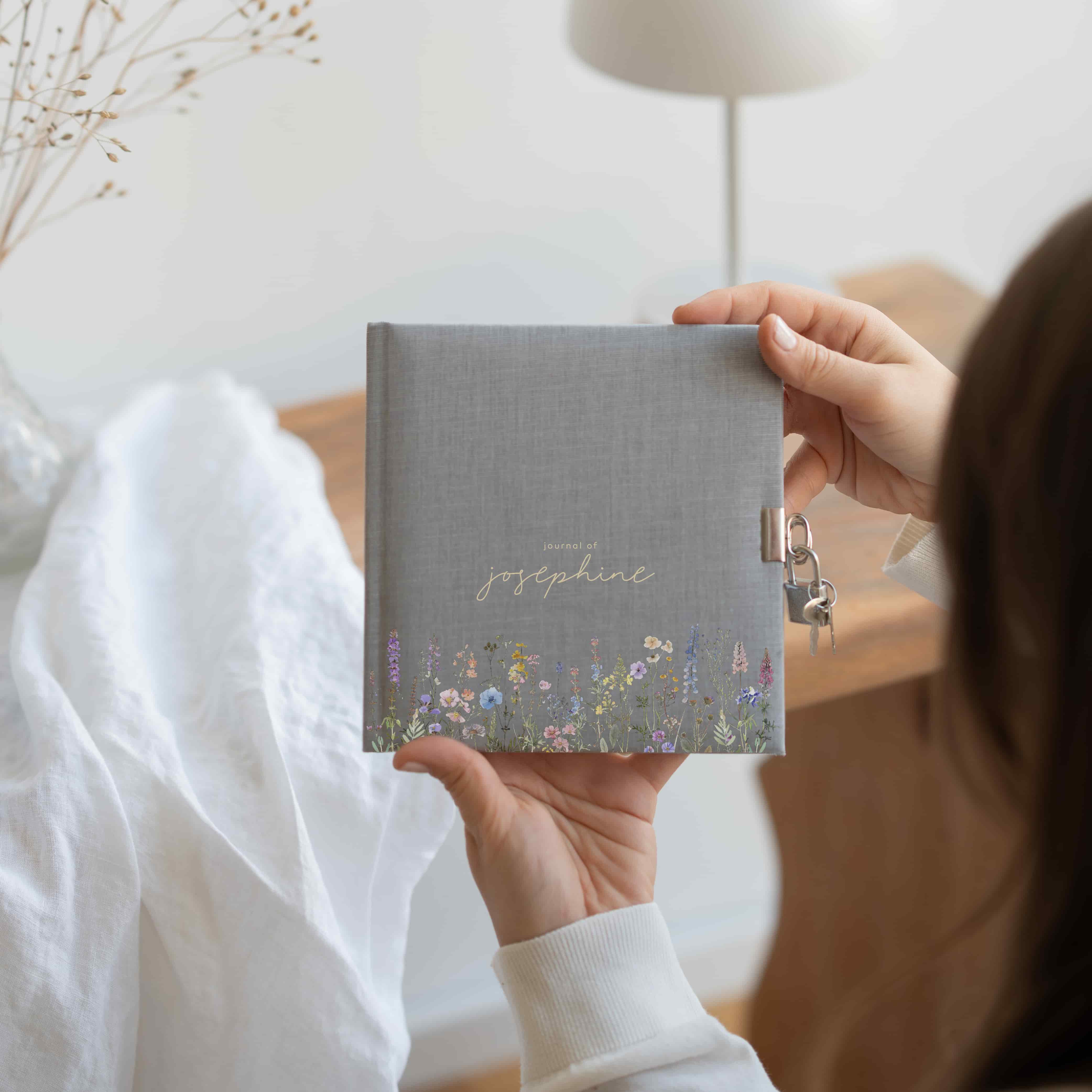 Journal aus Leinen personalisierbar