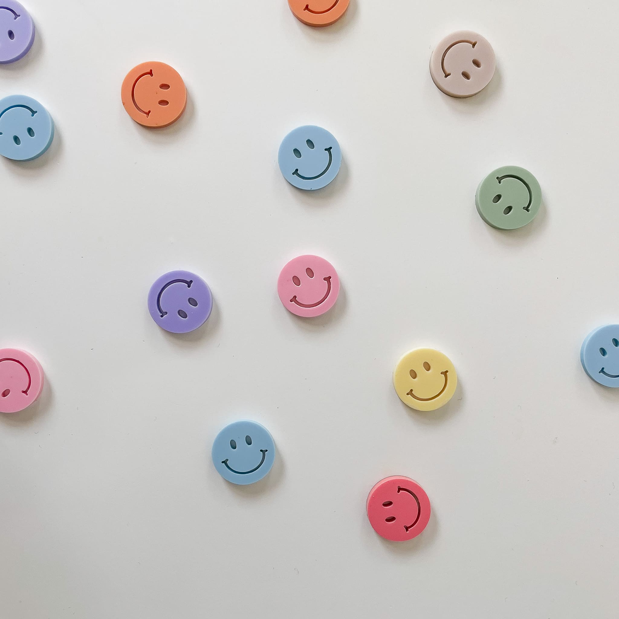 Konfetti Smileys – Nachhaltige Tischdeko für deine Feier