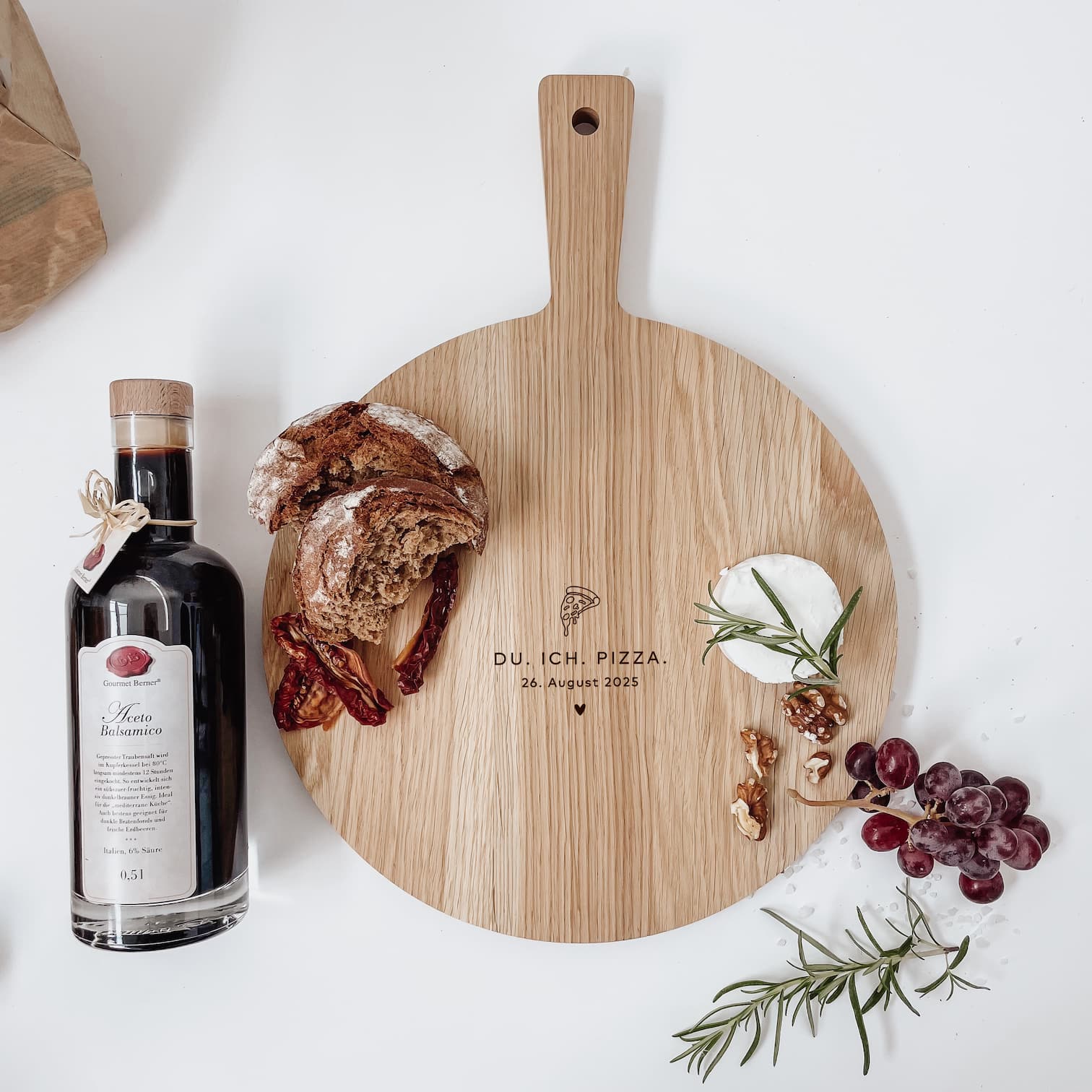 Personalisierte Schneidebretter rund aus Eiche