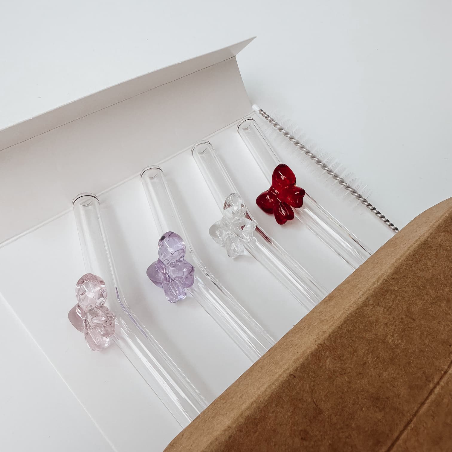 Strohhalme 4er-Set aus Glas - Schleifen