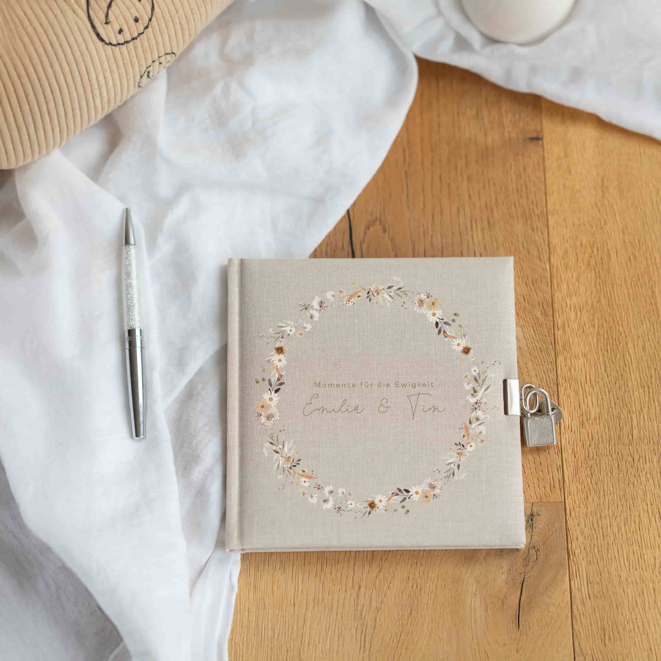 Gästebuch aus Leinen personalisierbar