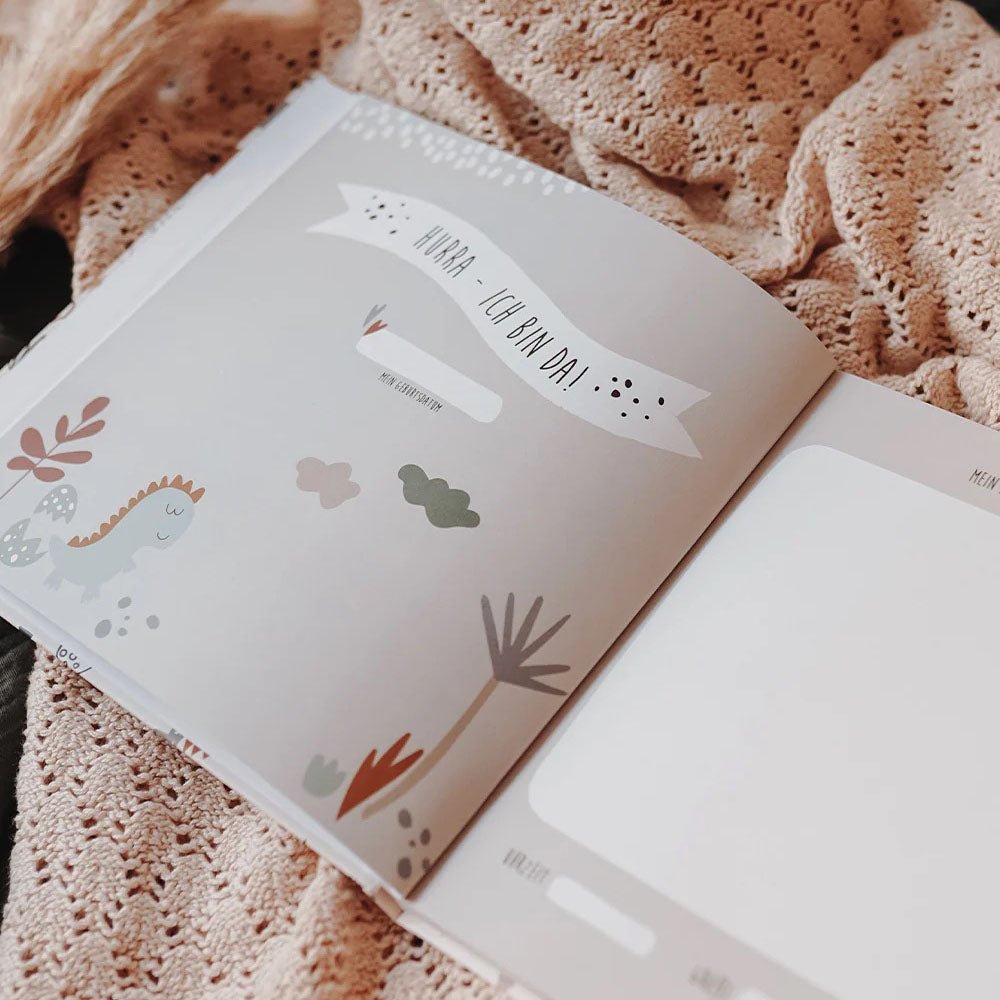 Erinnerungsbuch für dein Baby -  Mein erstes Jahr 'Adventure' - lyllevenn